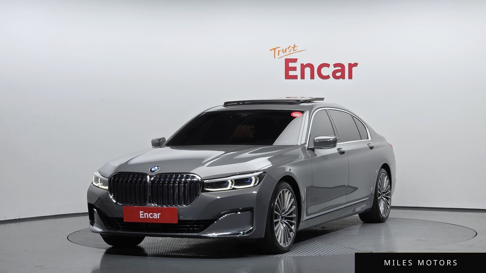 BMW 7 Series (G11) 2022 — фото 1 из 12