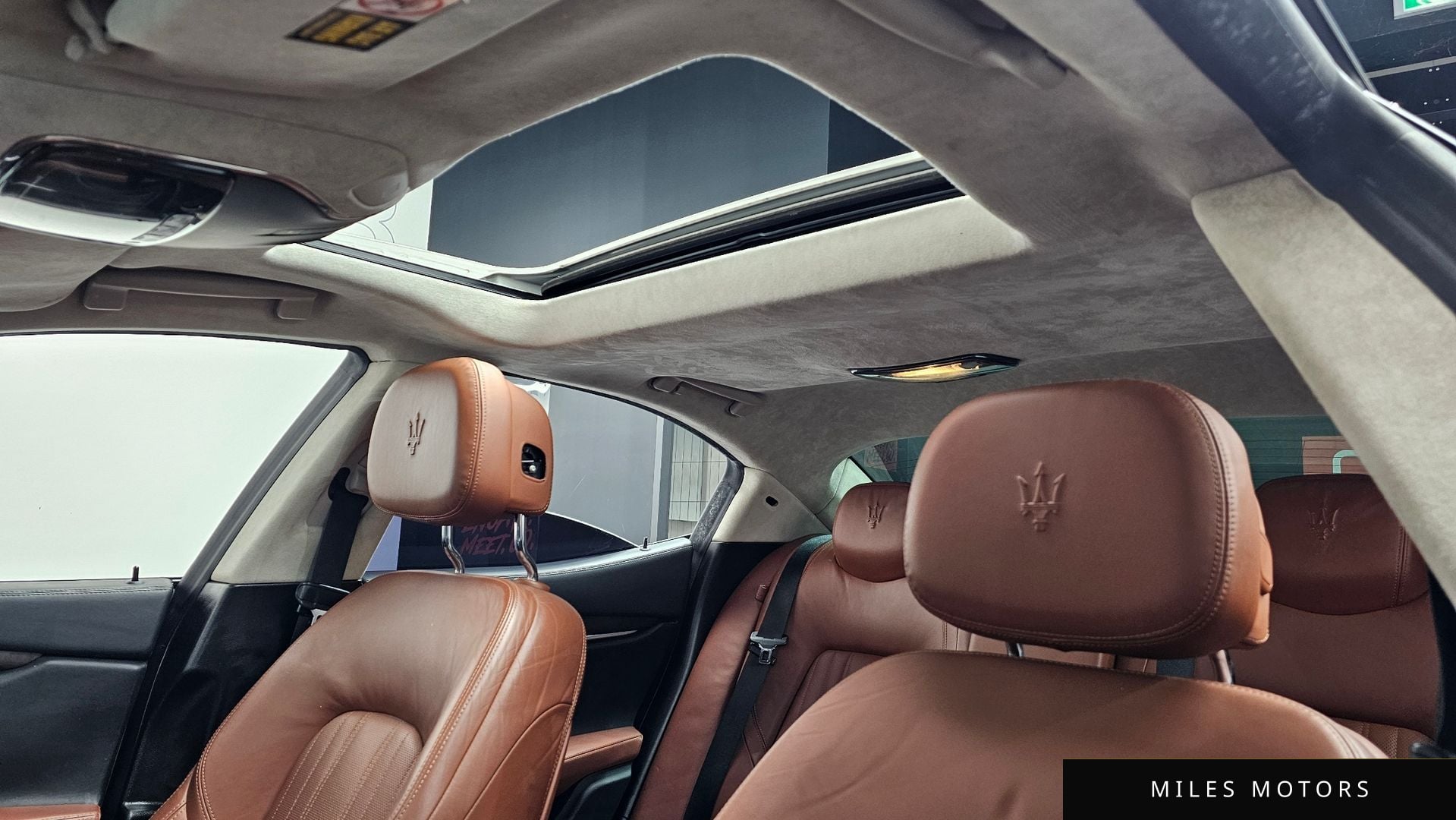 Maserati 기블리 2014 — миниатюра 19