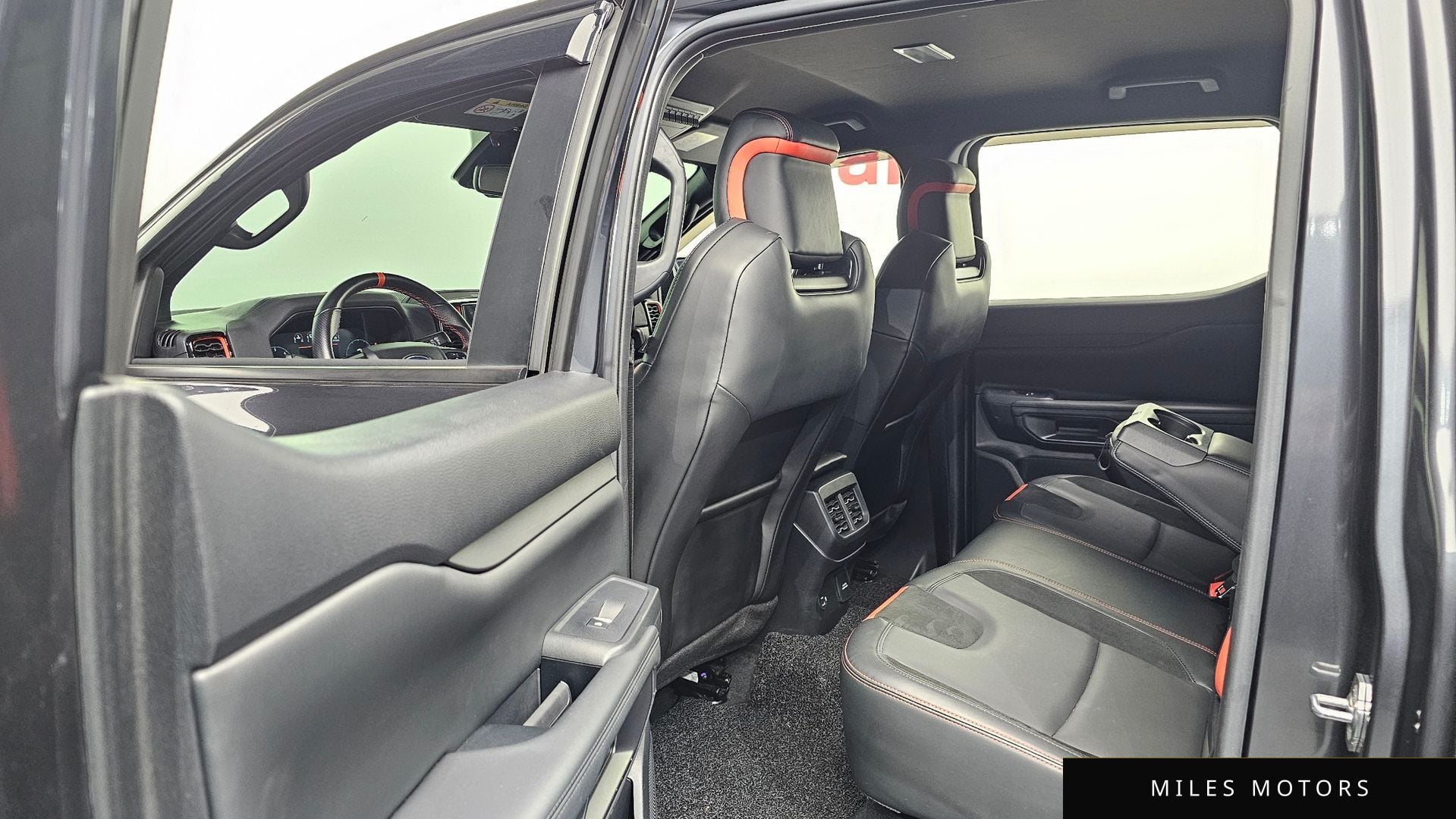 Ford Ranger 2023 — миниатюра 11