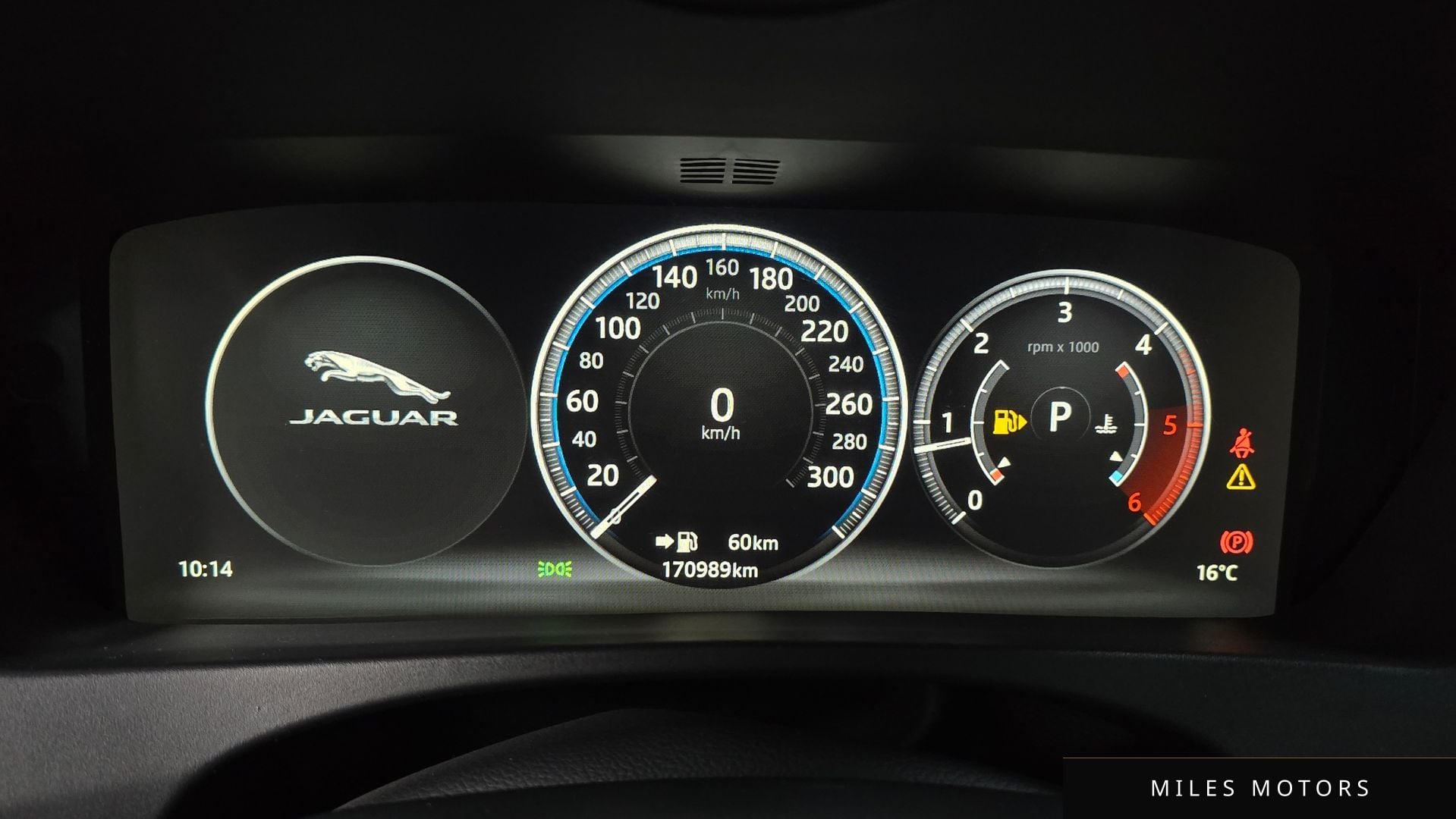 Jaguar F-PACE 2017 — миниатюра 8