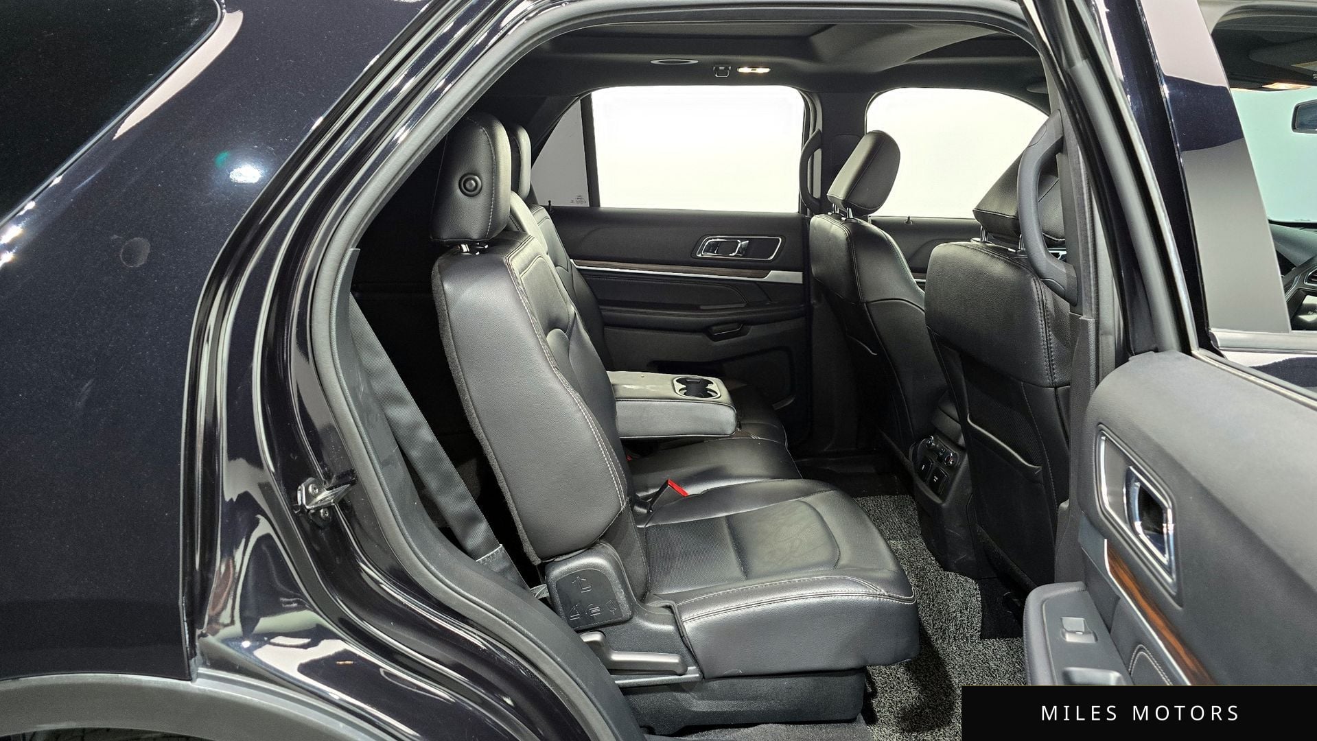 Ford Explorer 2019 — миниатюра 12