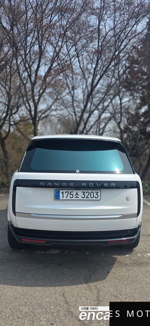 Land Rover Range Rover 2024 — миниатюра 4