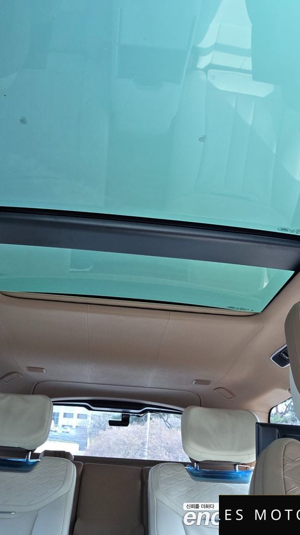 Land Rover Range Rover 2024 — миниатюра 17