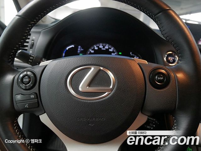 Лексус CT200h 2015 — миниатюра 8