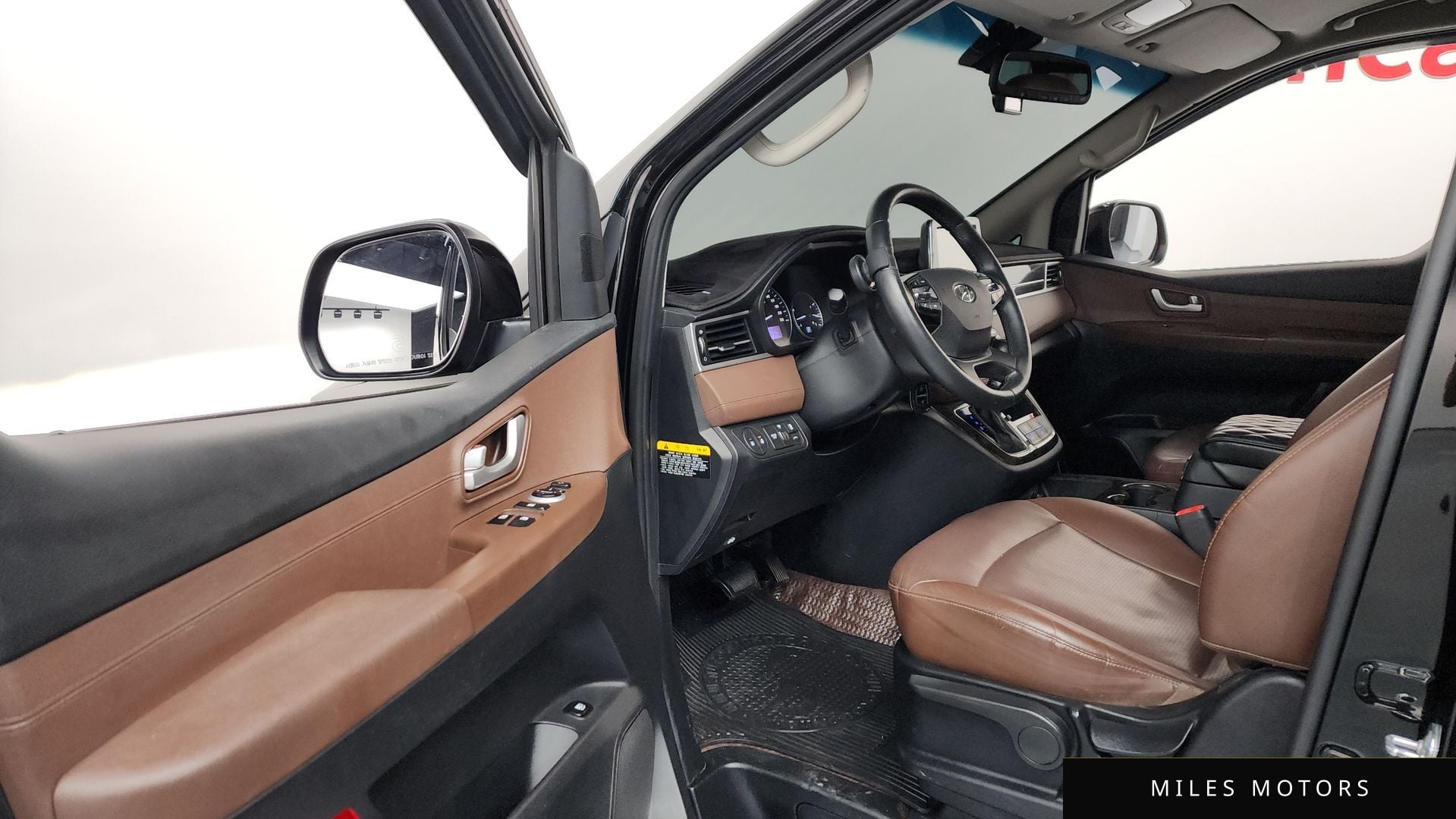 Hyundai Starex 2020 — миниатюра 10