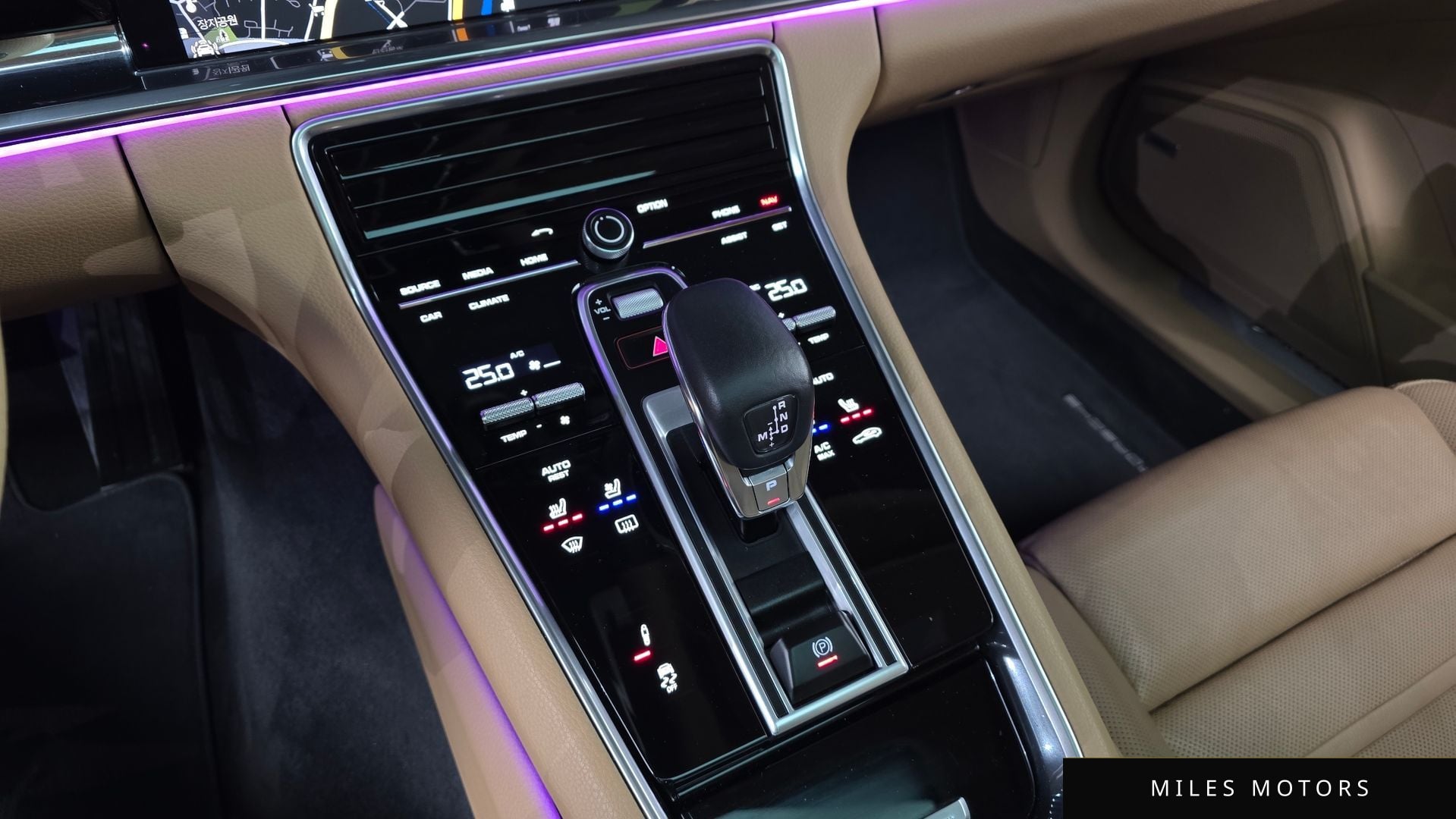 Porsche Panamera 2018 — миниатюра 9