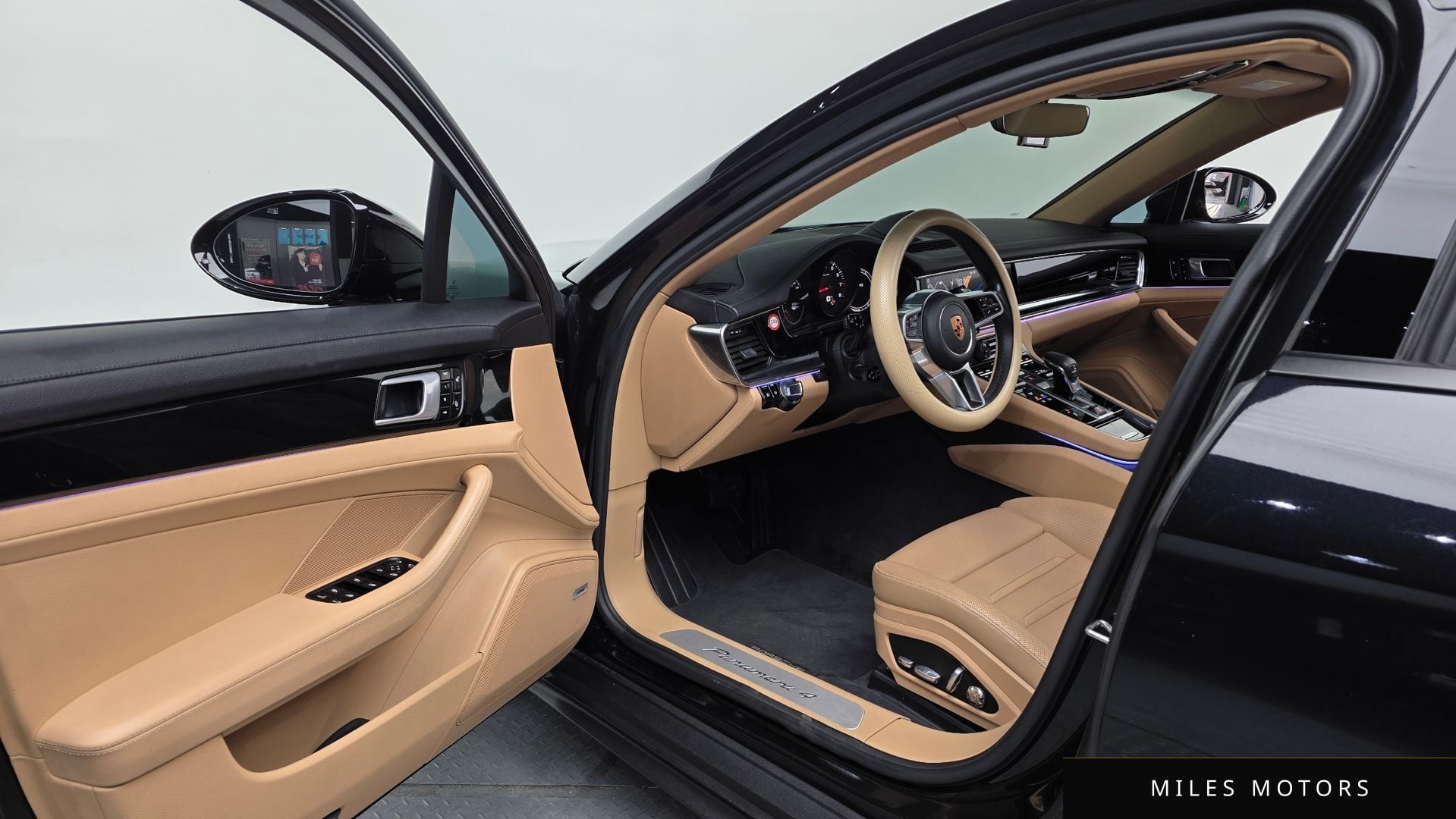 Porsche Panamera 2018 — миниатюра 10