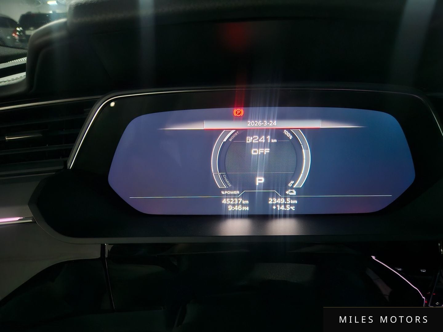 Audi e-tron 2022 — миниатюра 3