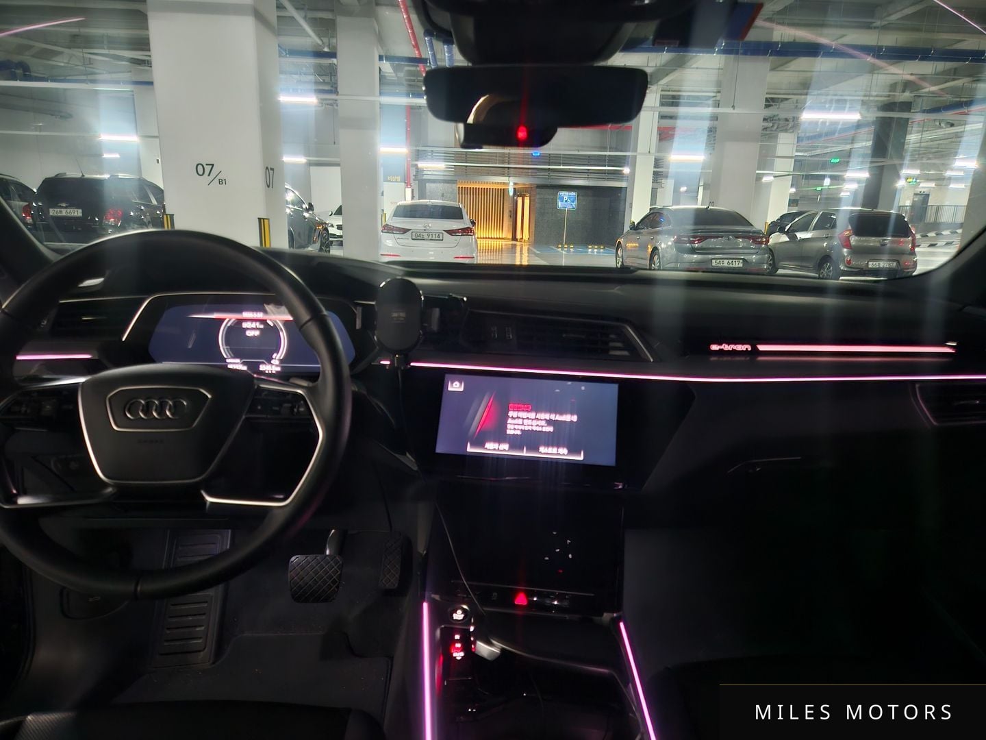 Audi e-tron 2022 — миниатюра 4