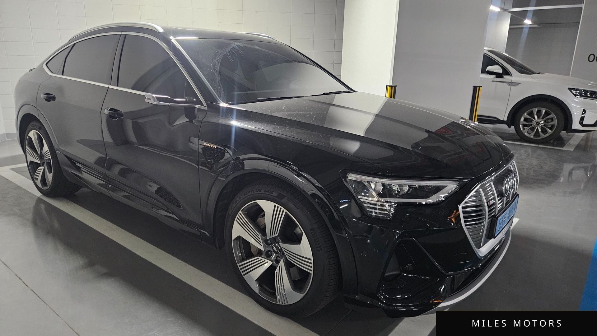 Audi e-tron 2022 — миниатюра 8