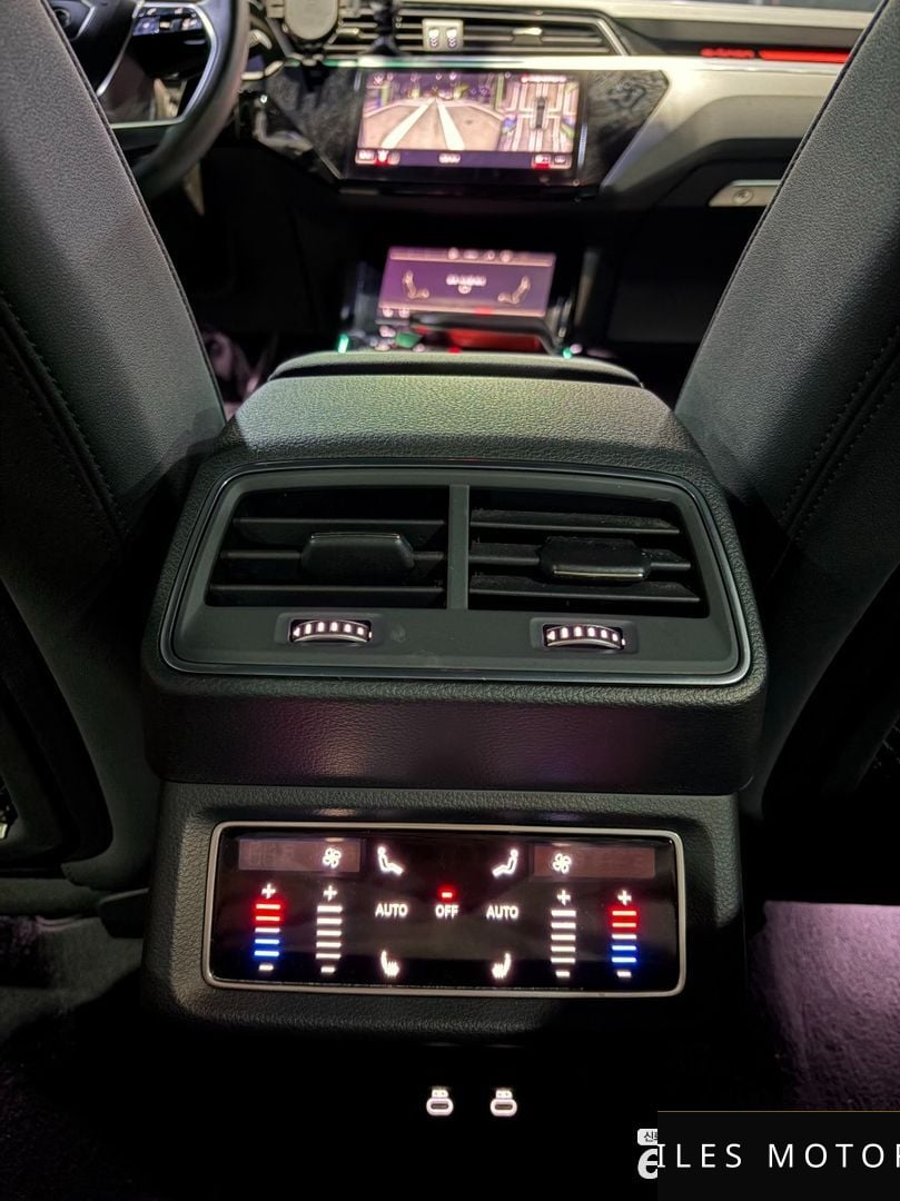 Audi e-tron 2022 — миниатюра 19