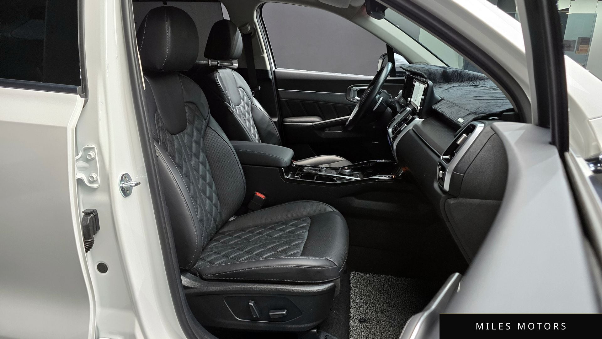 Kia Sorento 2021 — миниатюра 10
