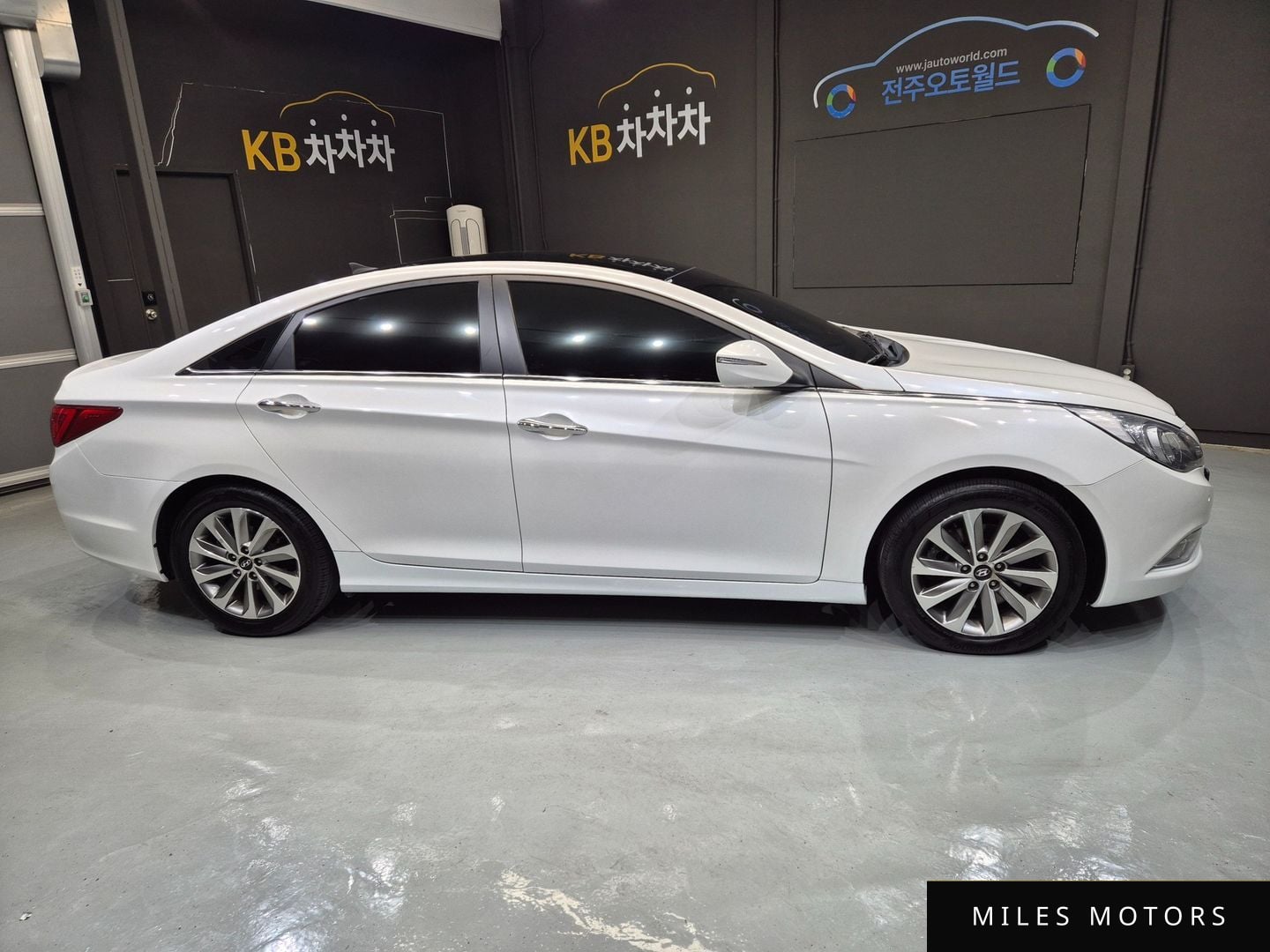 Hyundai Sonata 2013 — миниатюра 3