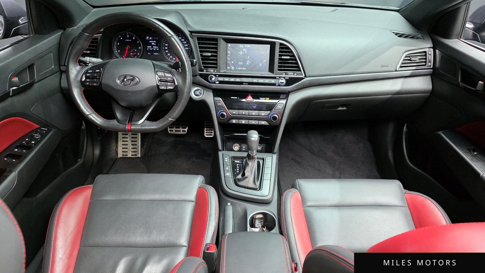 Hyundai AVANTE 2017 — миниатюра 7