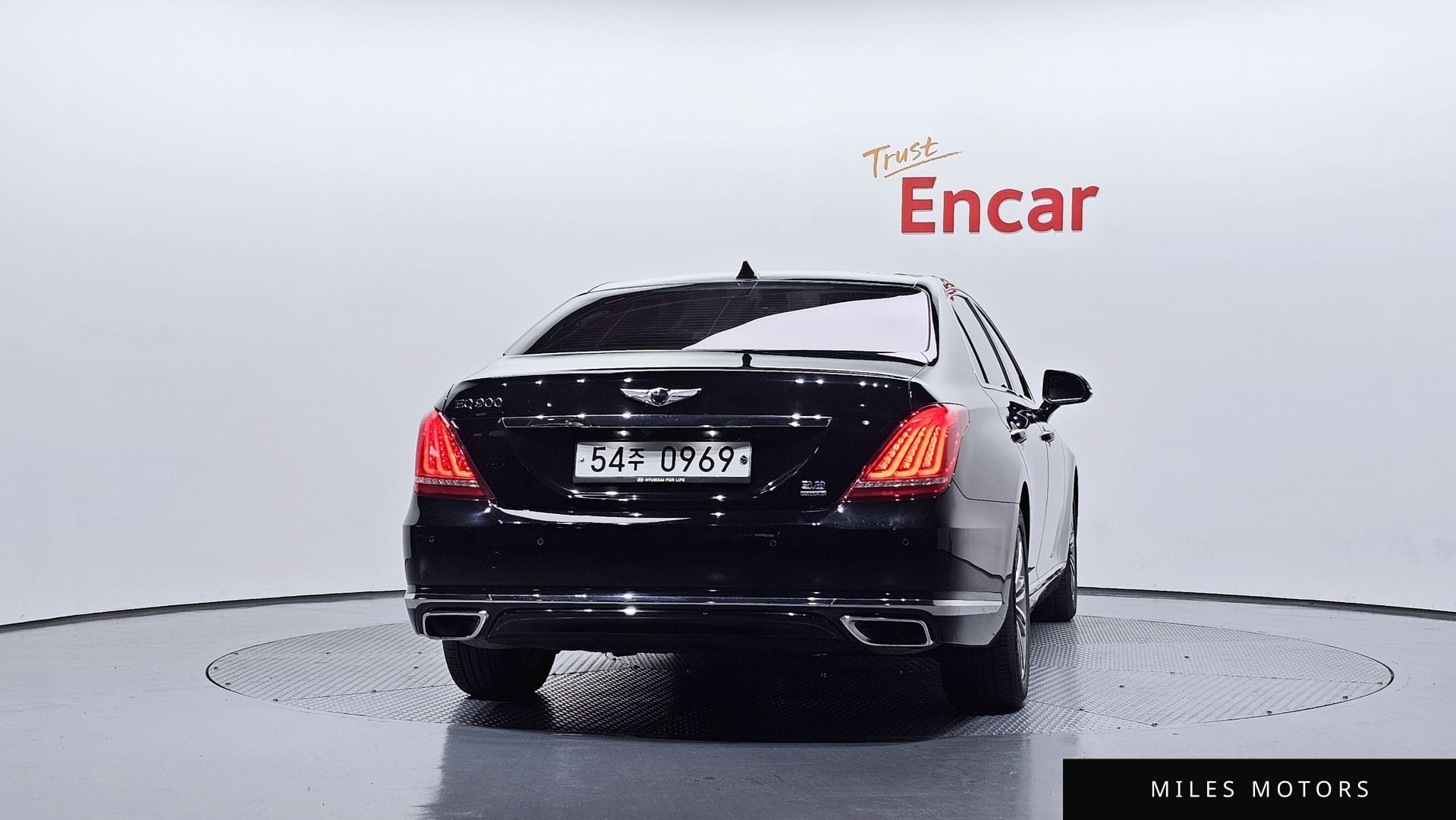 Genesis EQ900 2016 — миниатюра 4
