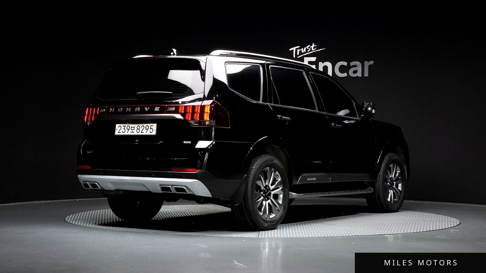 Kia Mohave 2023 — миниатюра 2