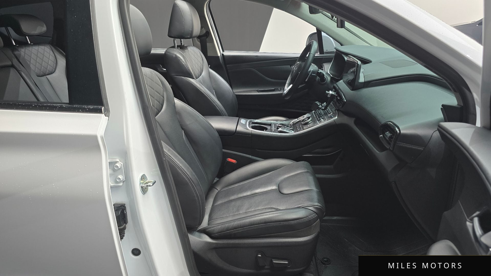 Hyundai Santafe 2021 — миниатюра 10