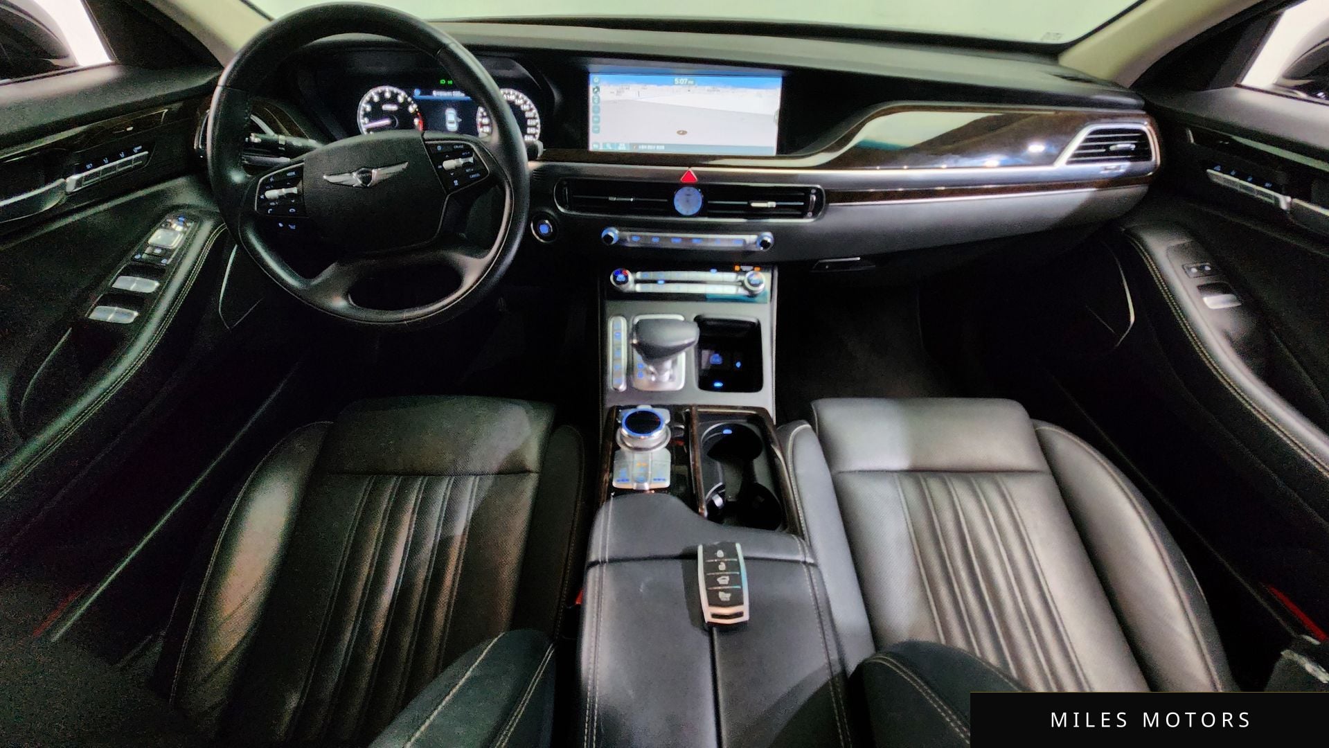 Genesis G90 2020 — миниатюра 7