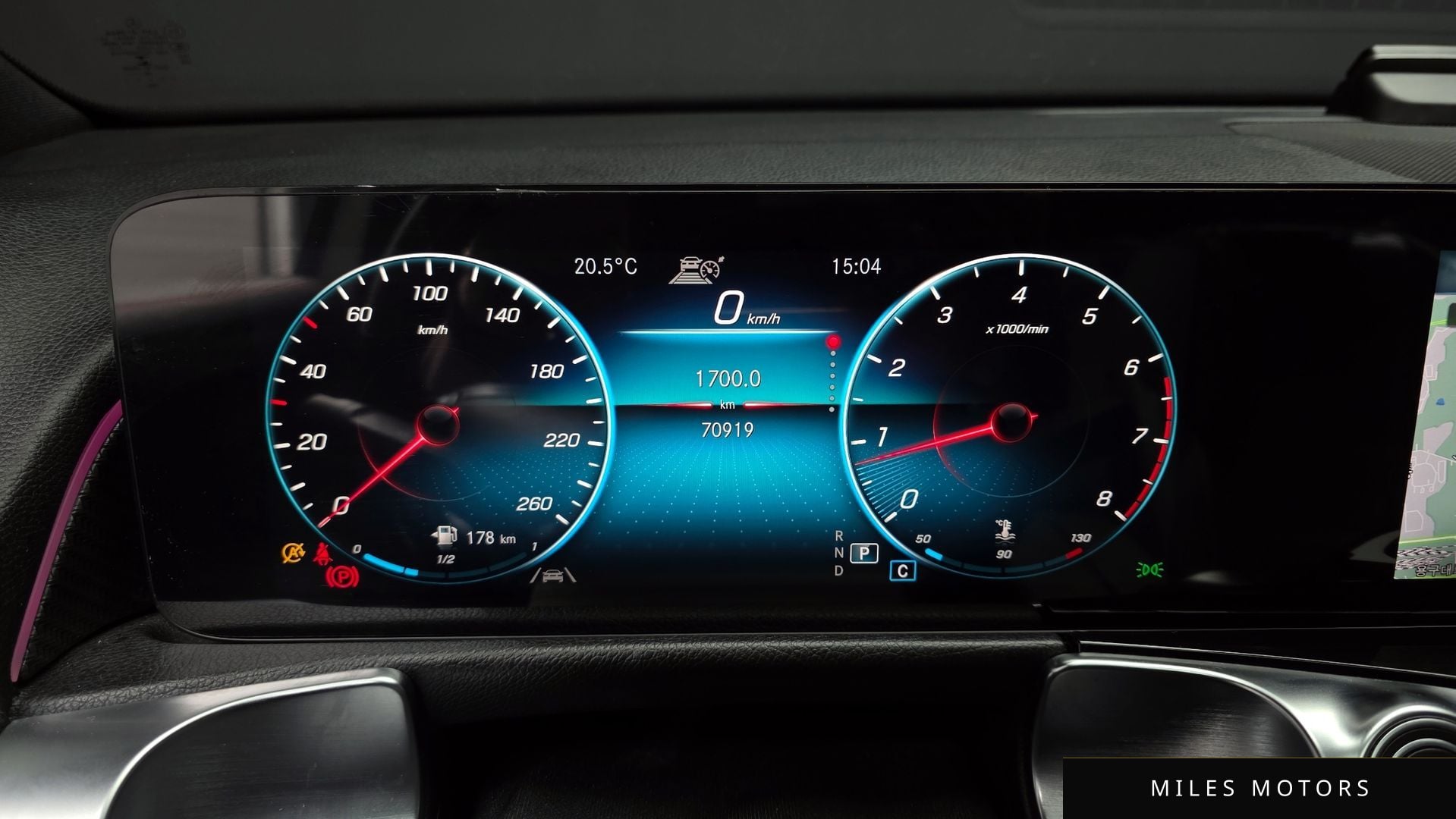 Mercedes-Benz GLB-Class X247 2021 — миниатюра 8
