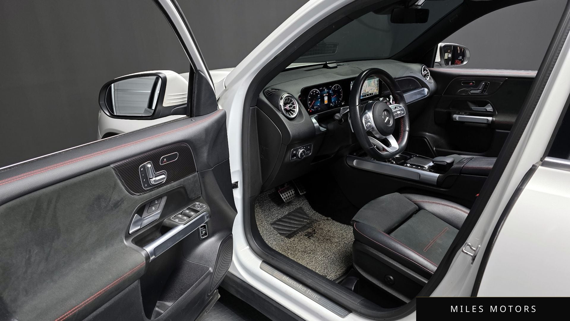 Mercedes-Benz GLB-Class X247 2021 — миниатюра 10