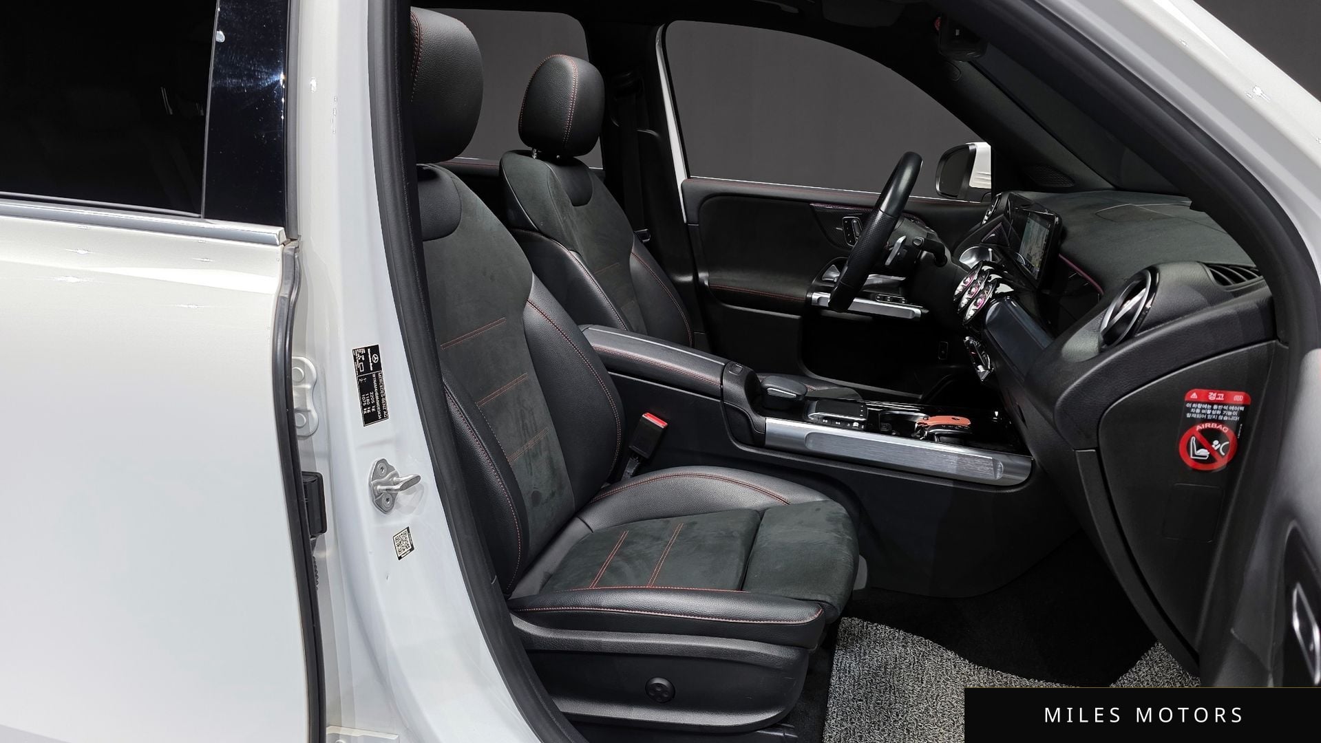 Mercedes-Benz GLB-Class X247 2021 — миниатюра 11