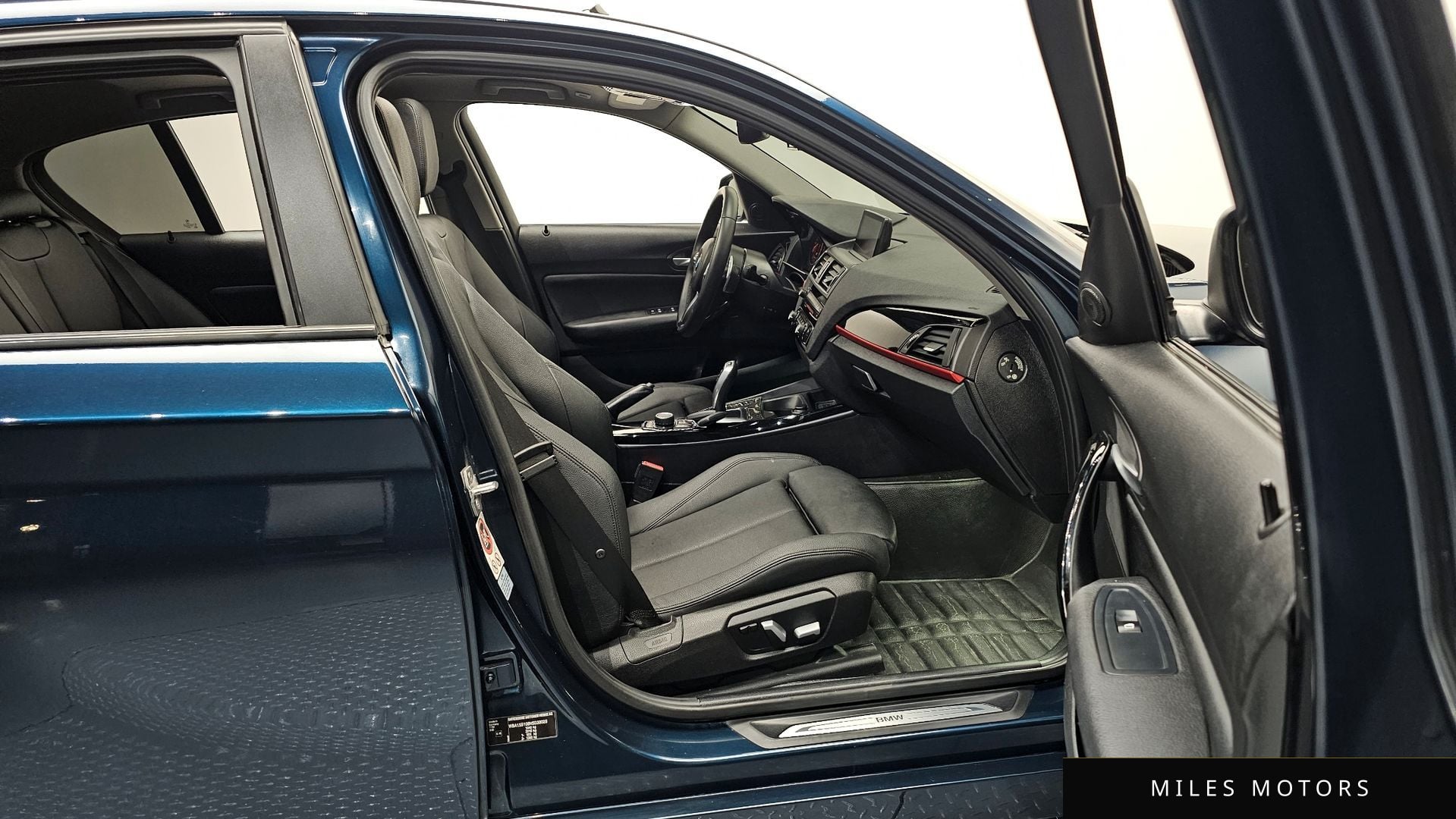 BMW 1 Series (F20) 2017 — миниатюра 11