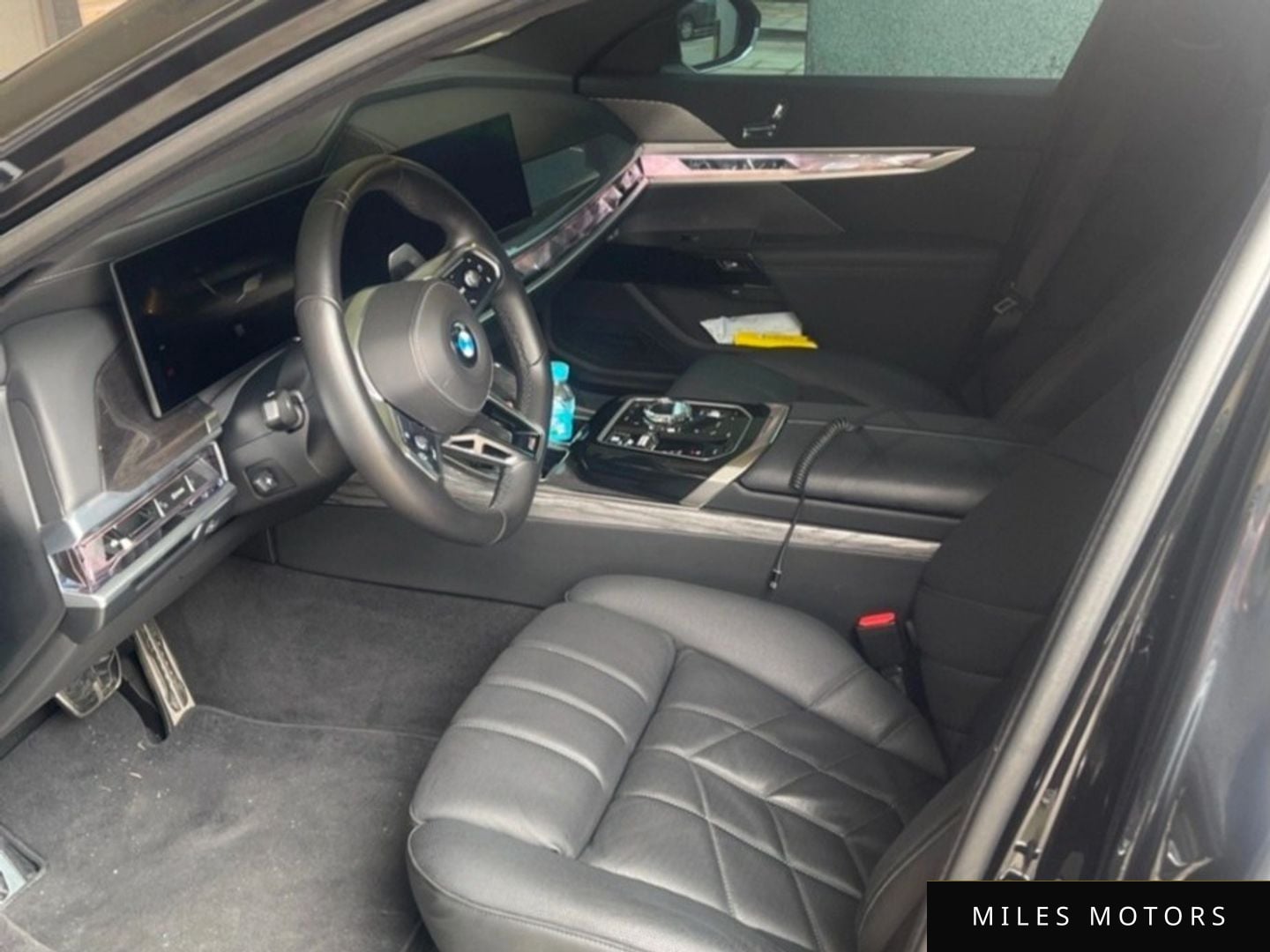 BMW 7 Series (G70) 2024 — миниатюра 5