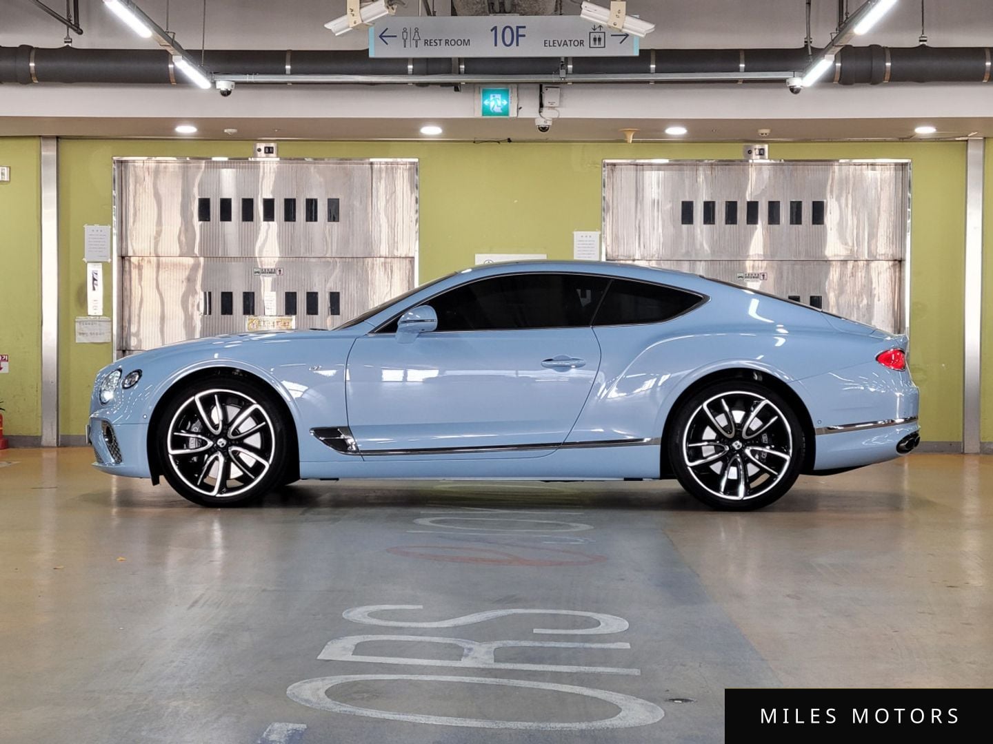 Bentley Continental GT 2021 — миниатюра 3