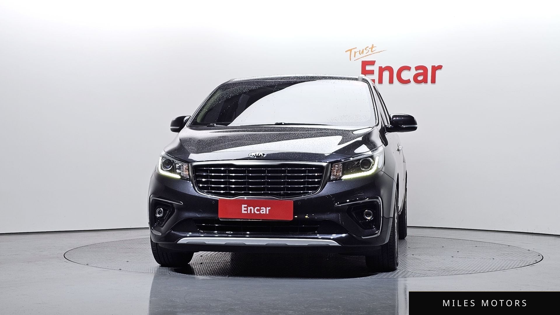 Kia Canival 2019 — миниатюра 3