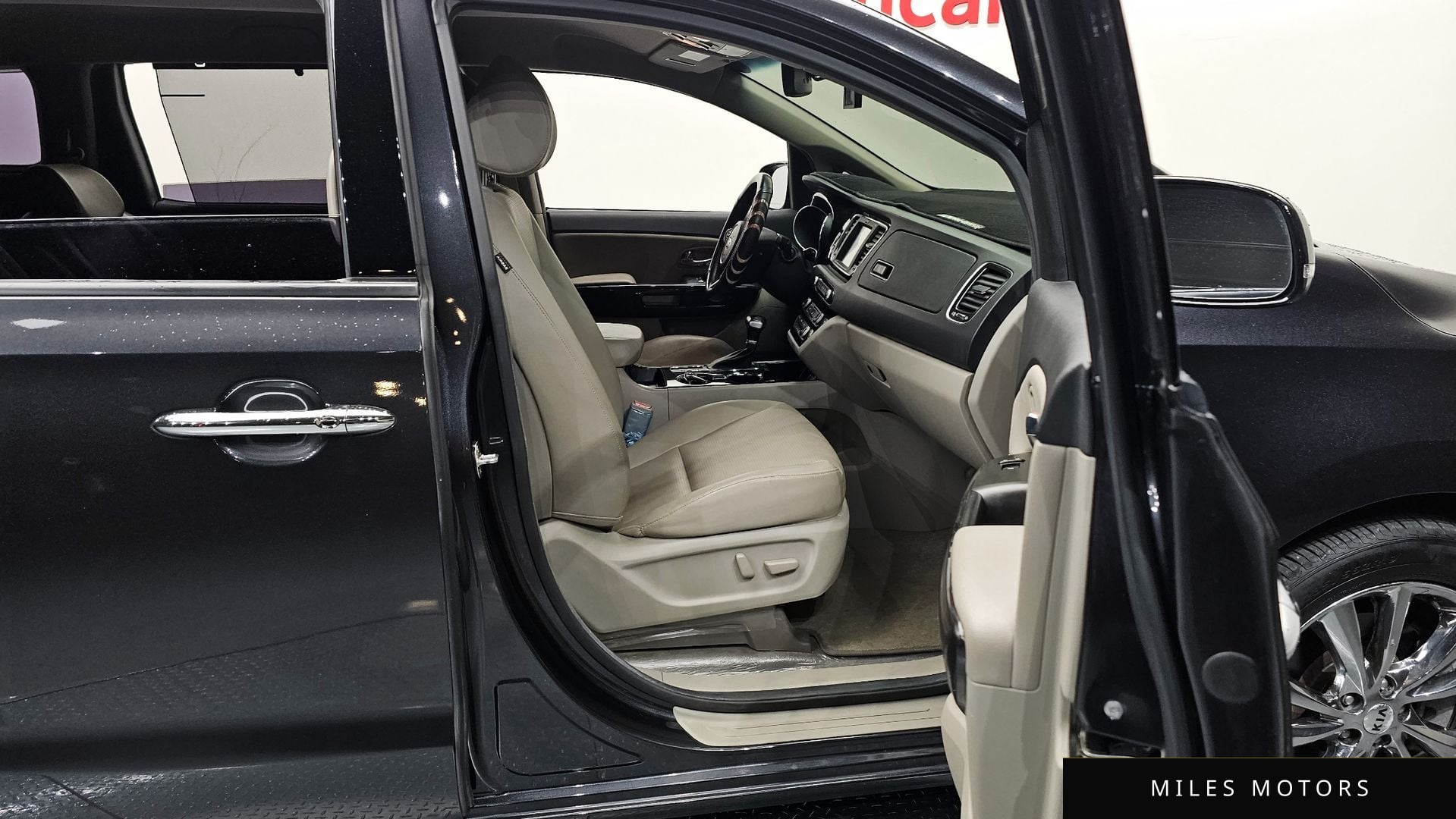 Kia Canival 2019 — миниатюра 11
