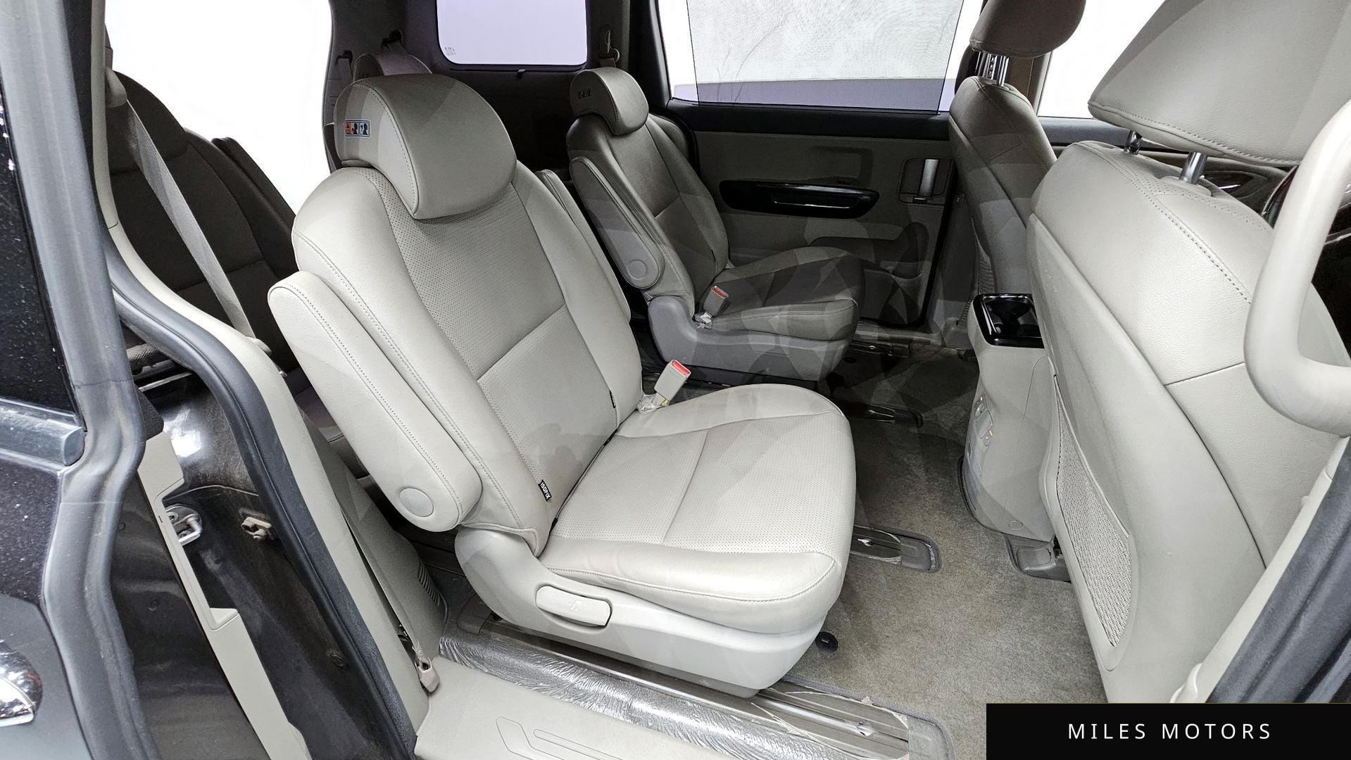 Kia Canival 2019 — миниатюра 12
