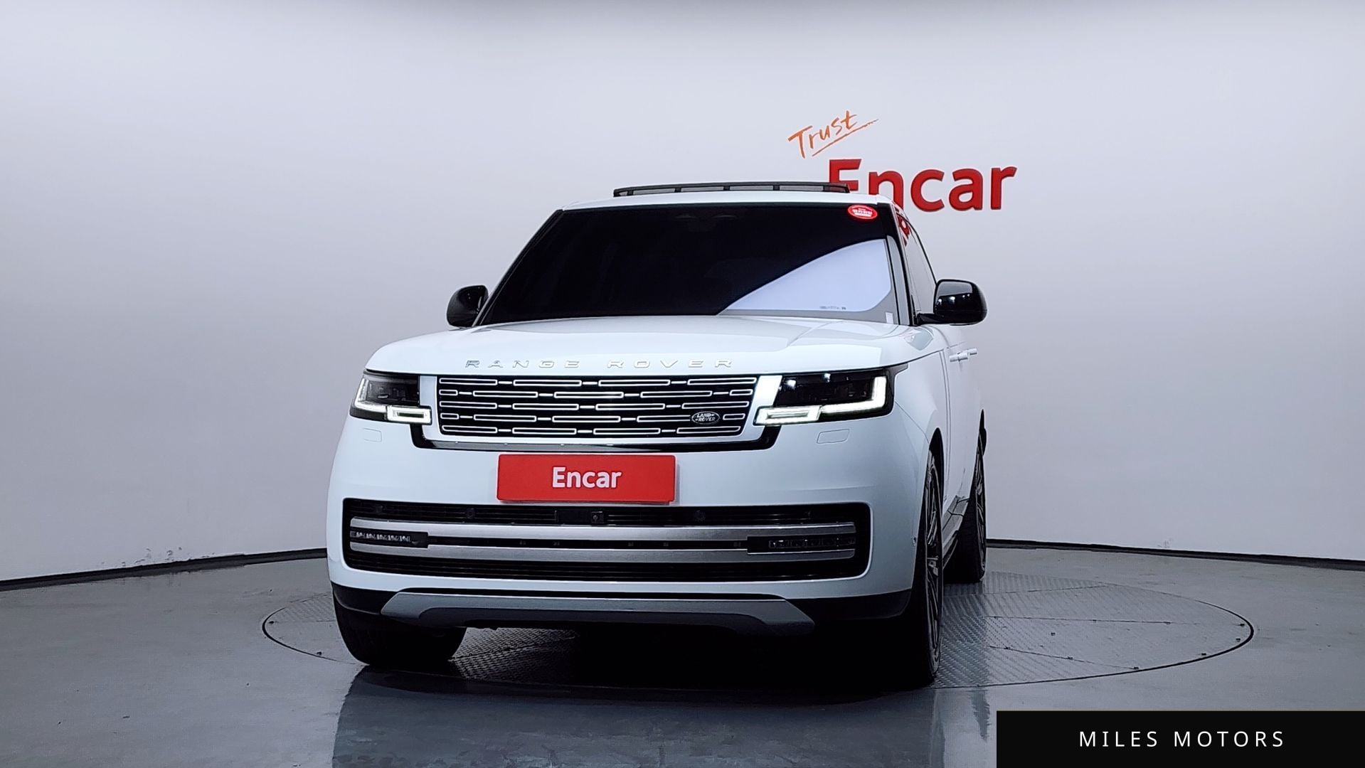 Land Rover Range Rover 2023 — миниатюра 3