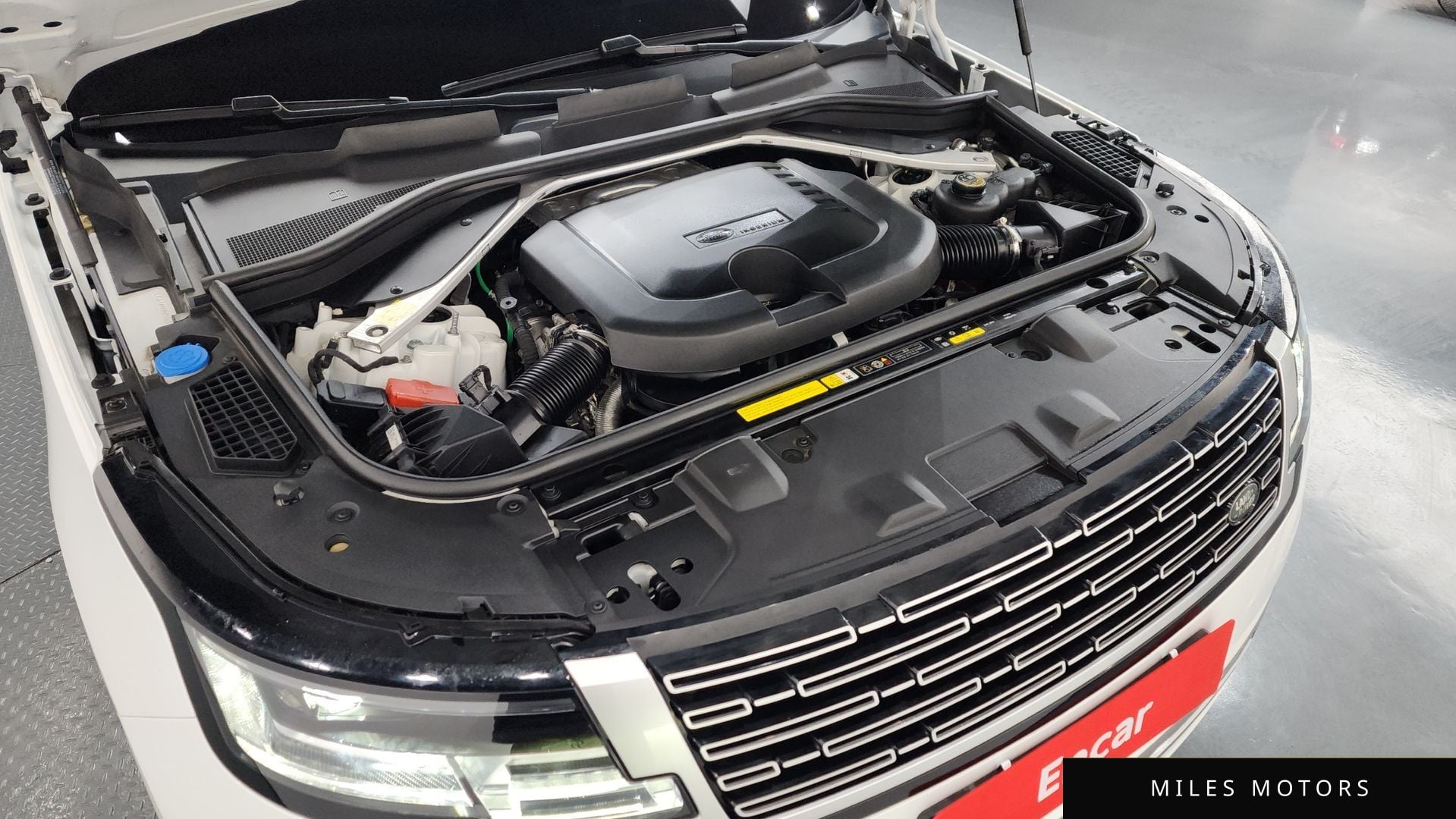 Land Rover Range Rover 2023 — миниатюра 6