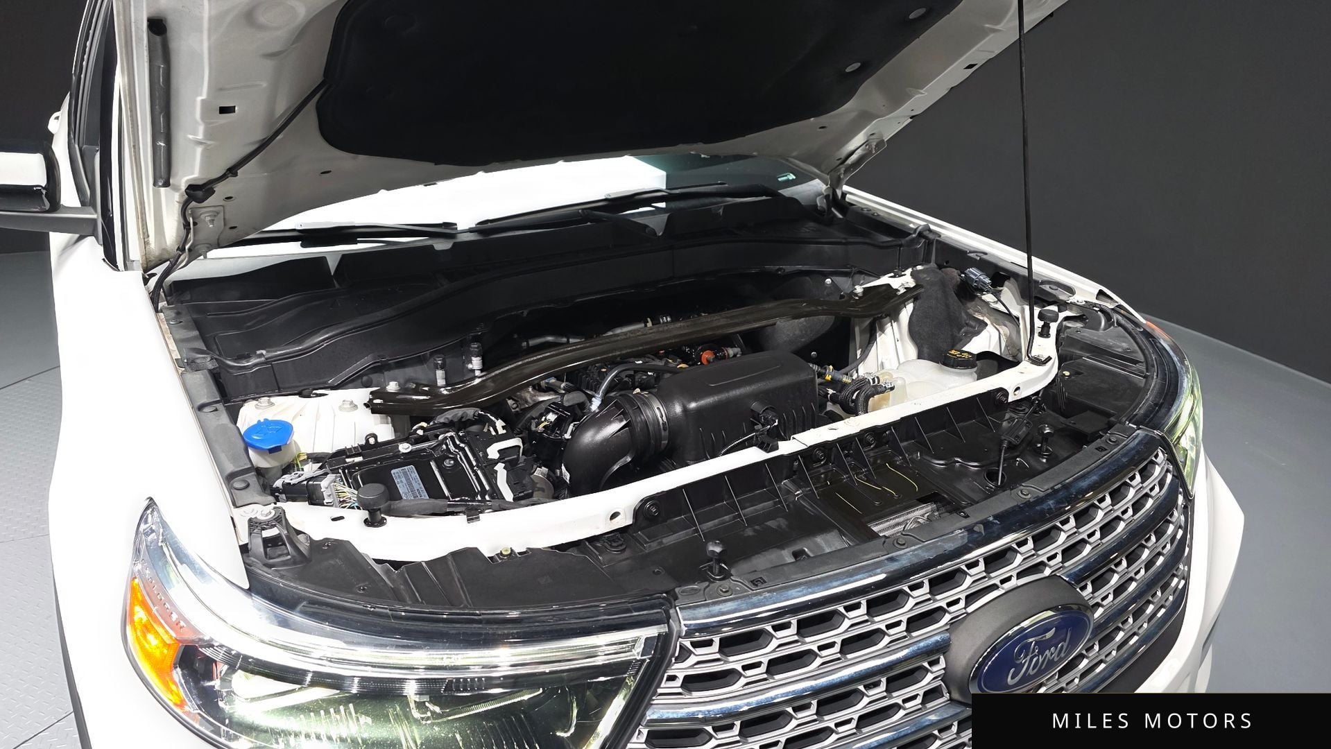 Ford Explorer 2021 — миниатюра 6