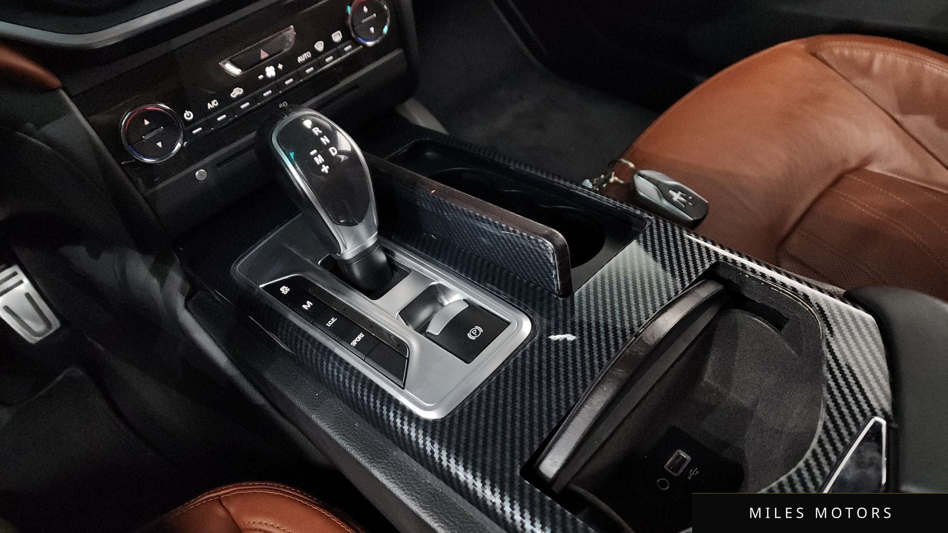 Maserati 기블리 2014 — миниатюра 9