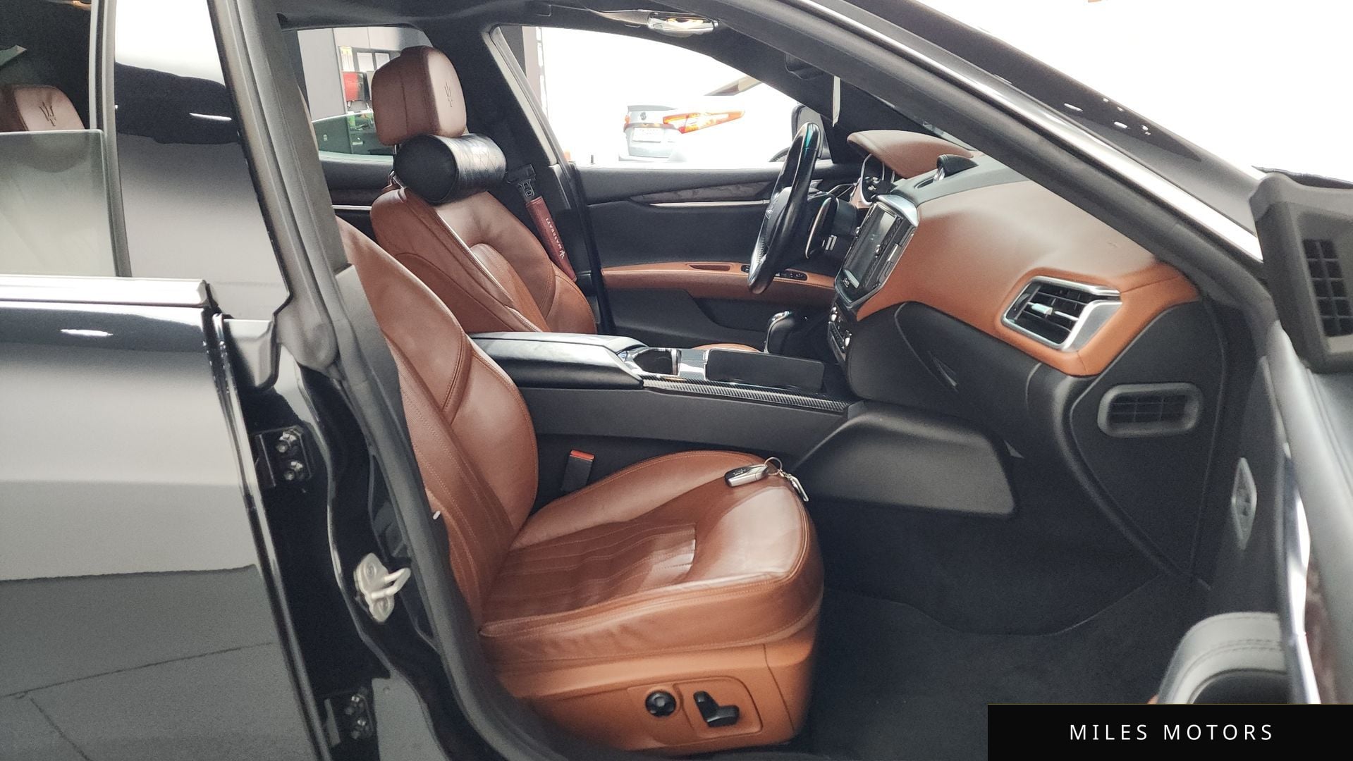 Maserati 기블리 2014 — миниатюра 11