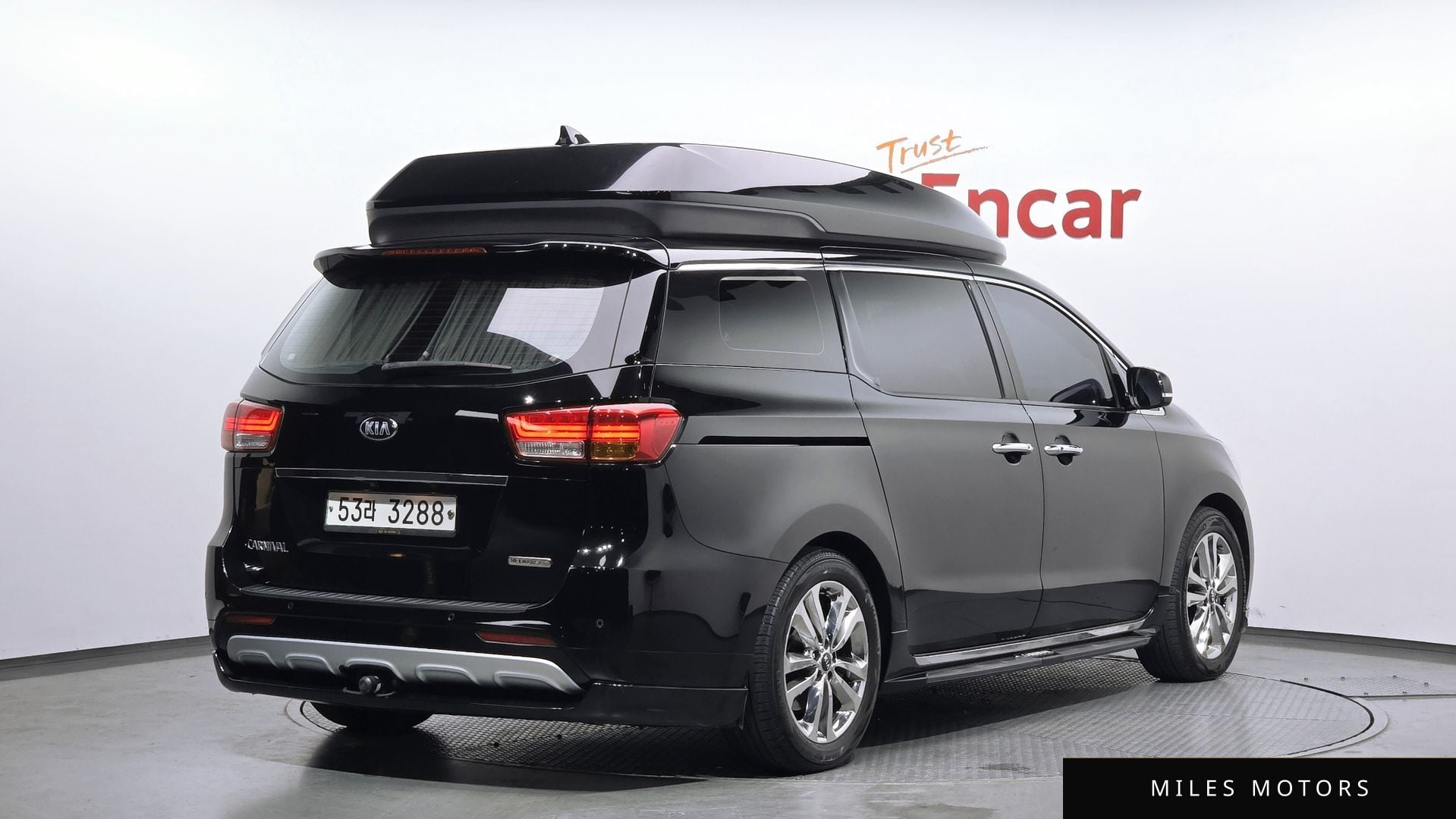 Kia Canival 2015 — миниатюра 2
