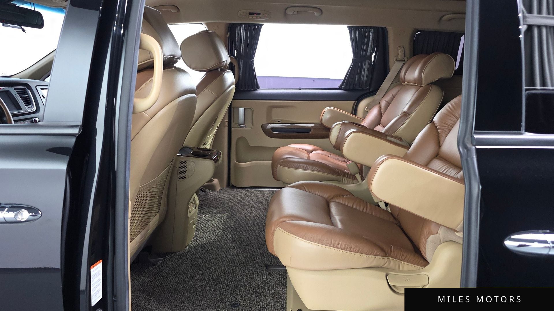 Kia Canival 2015 — миниатюра 12