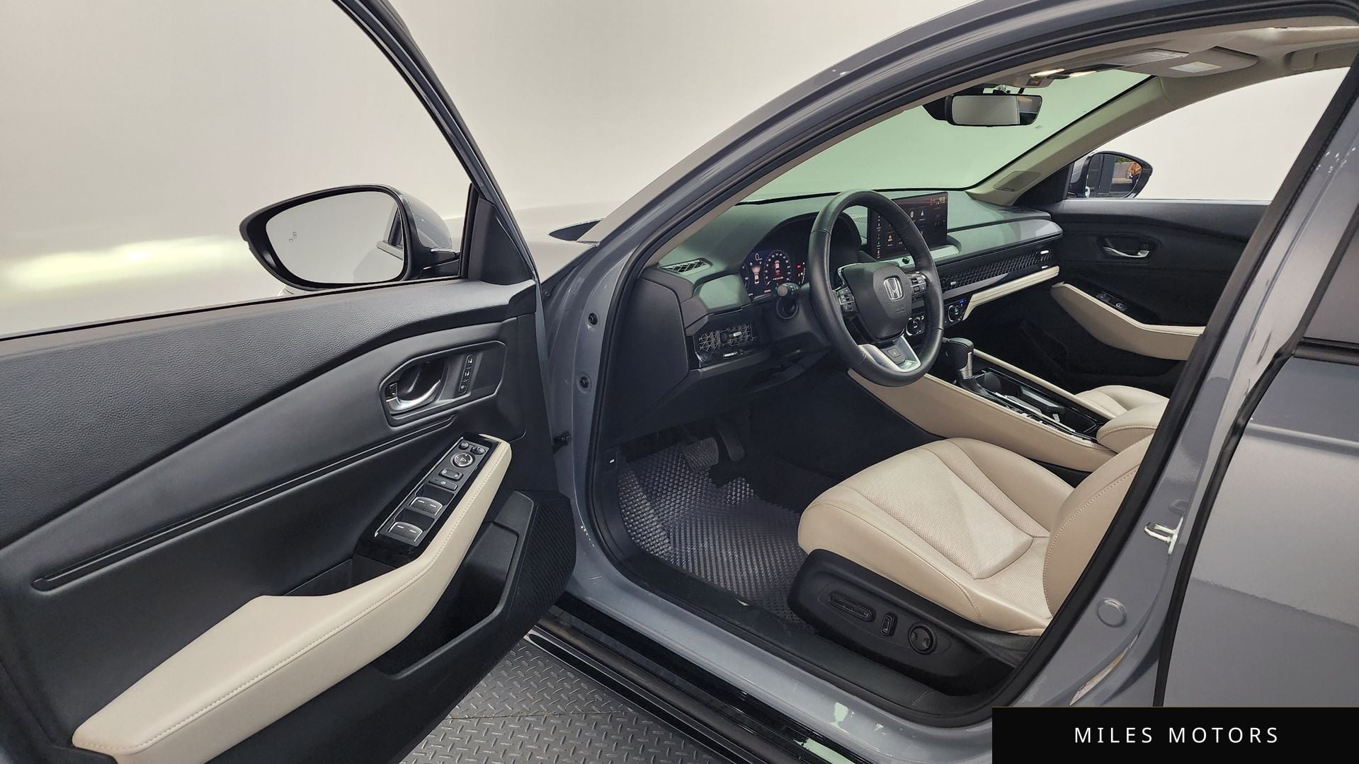 Honda Accord 2023 — миниатюра 10
