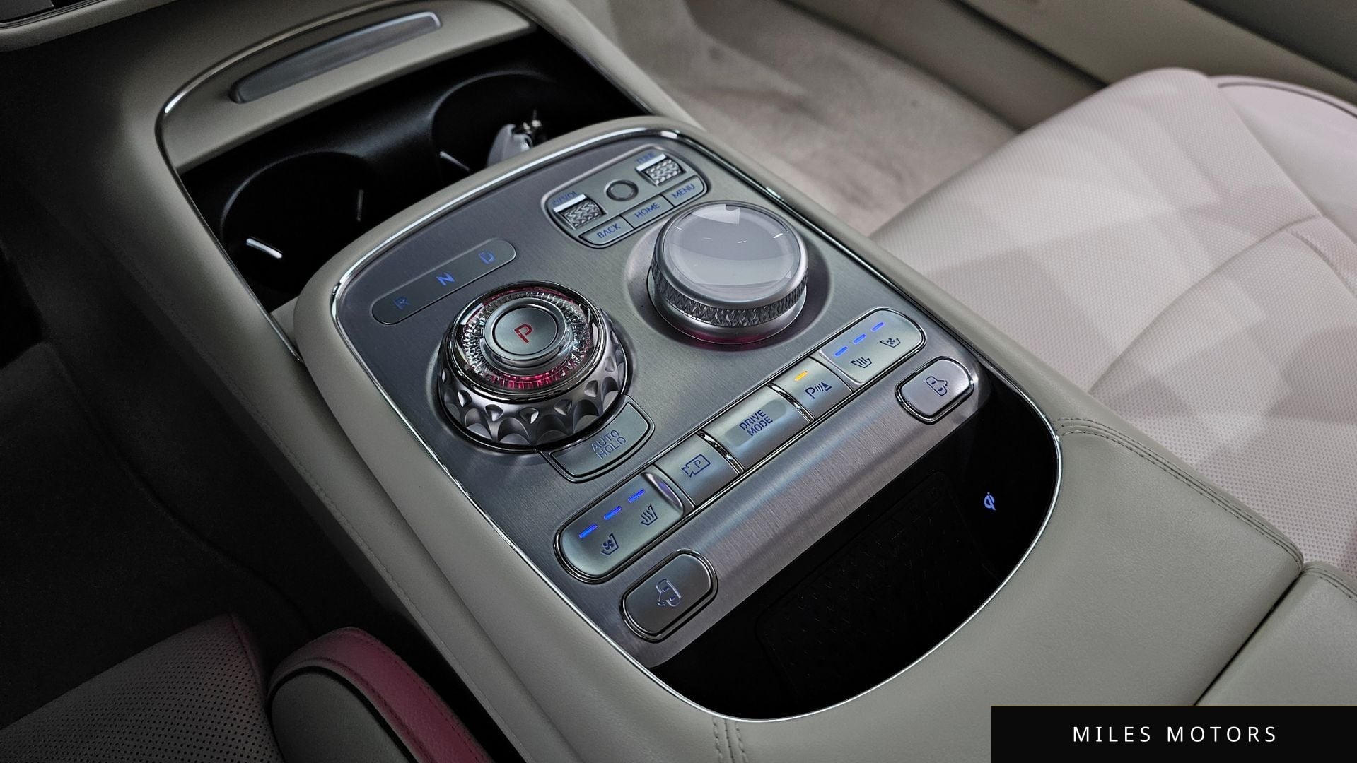 Genesis G90 (RS4) 2023 — миниатюра 9