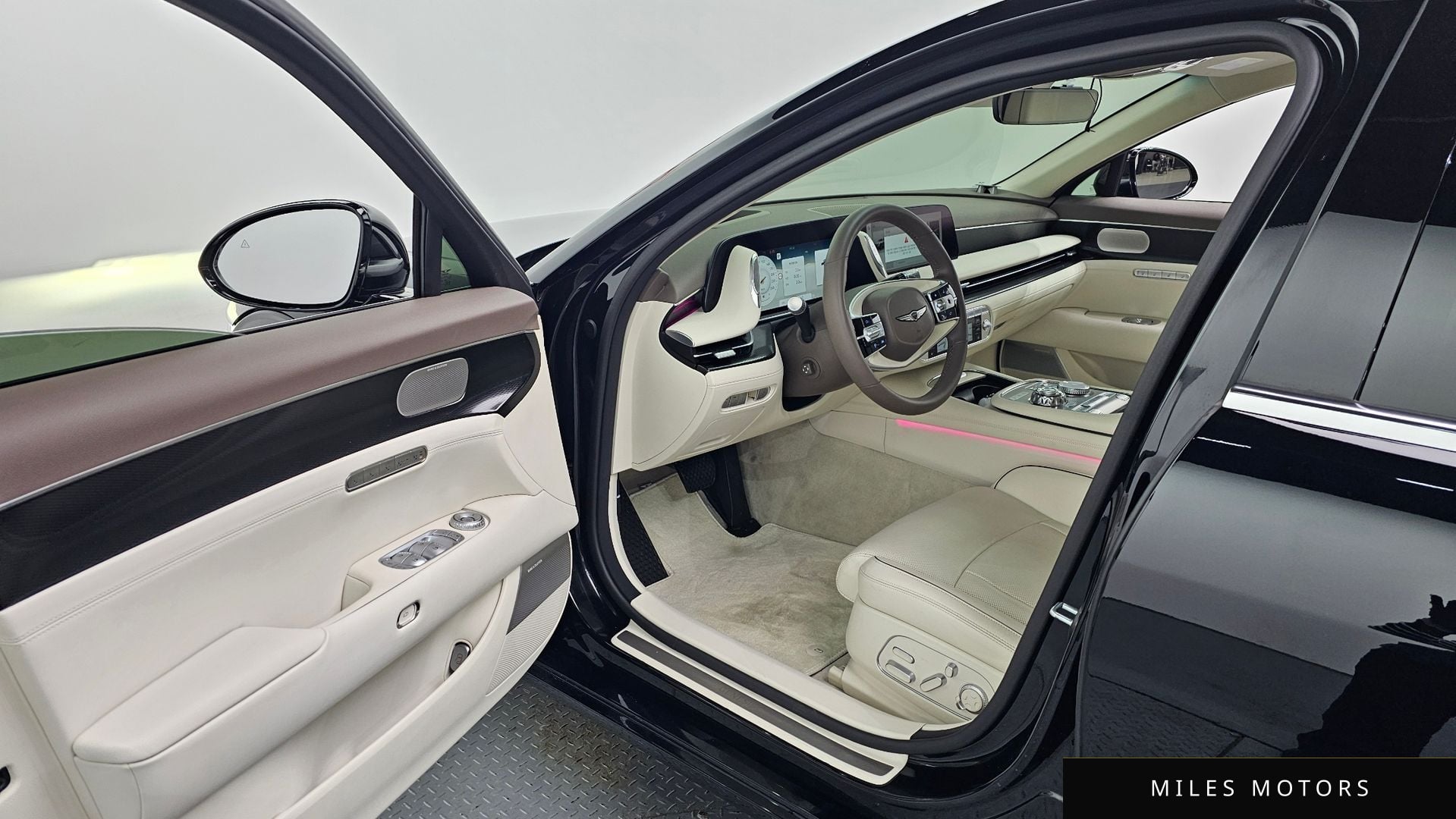 Genesis G90 (RS4) 2023 — миниатюра 11