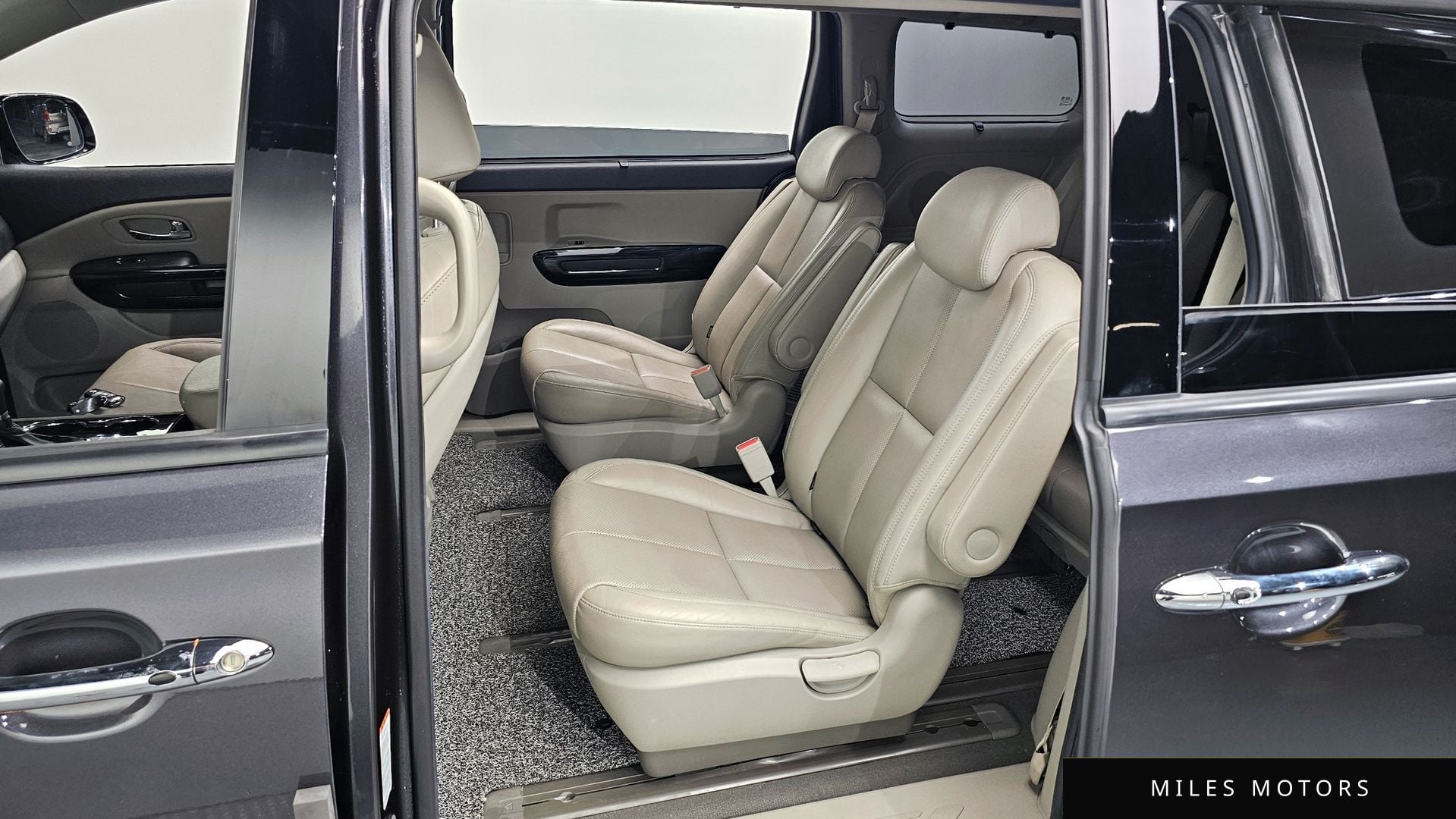 Kia Canival 2020 — миниатюра 11