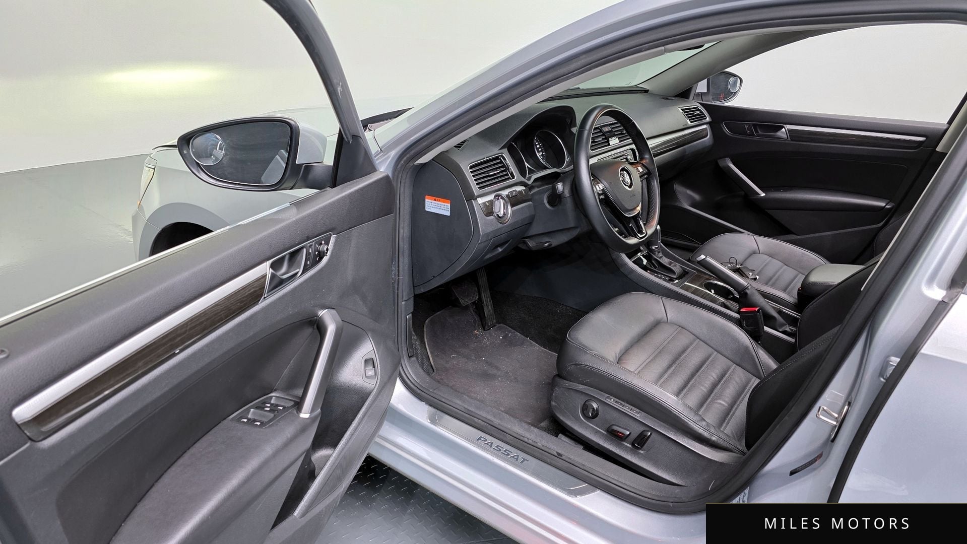 Volkswagen Passat 2018 — миниатюра 11