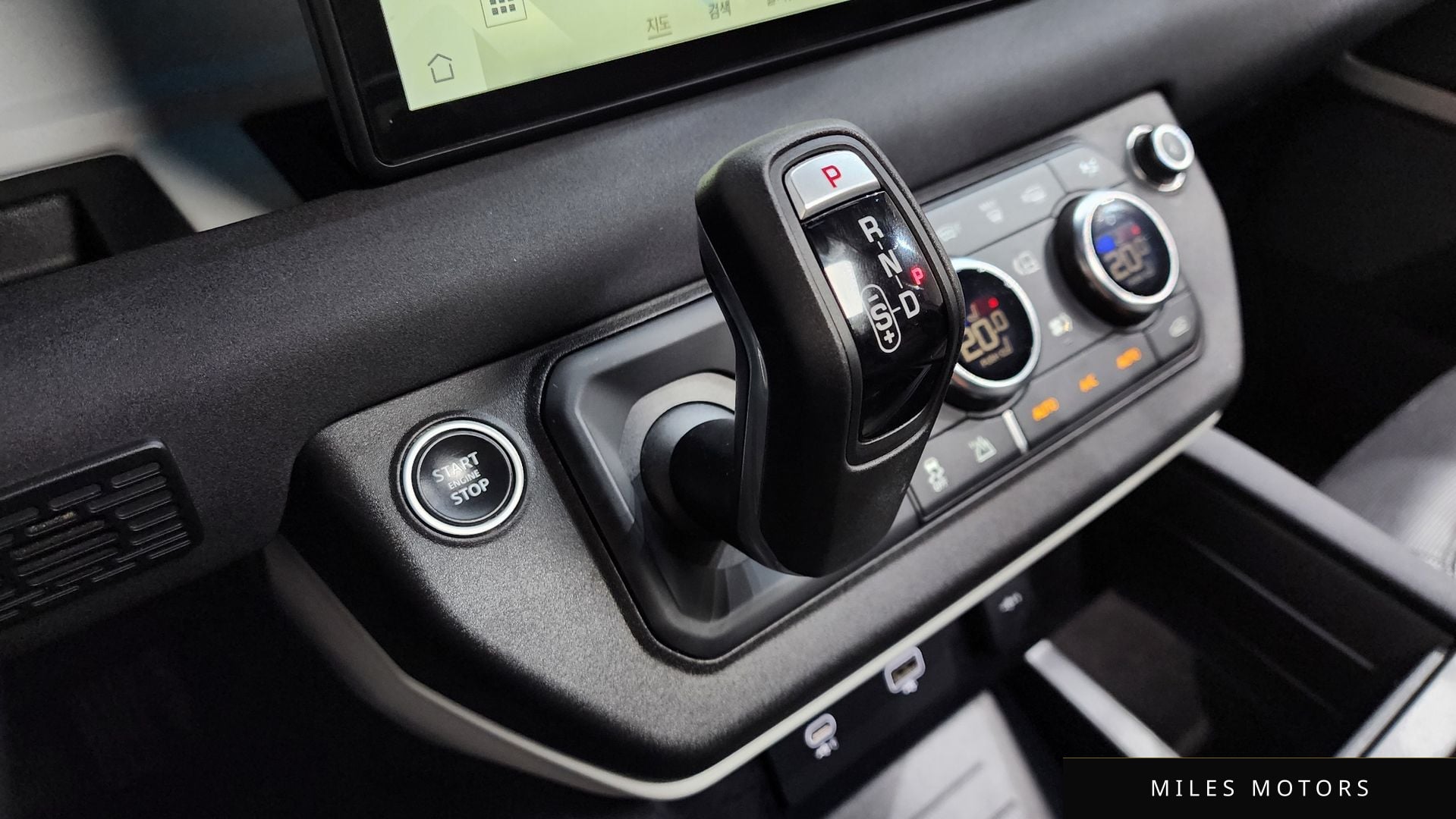 Land Rover 디펜더 (L663) 2023 — миниатюра 9