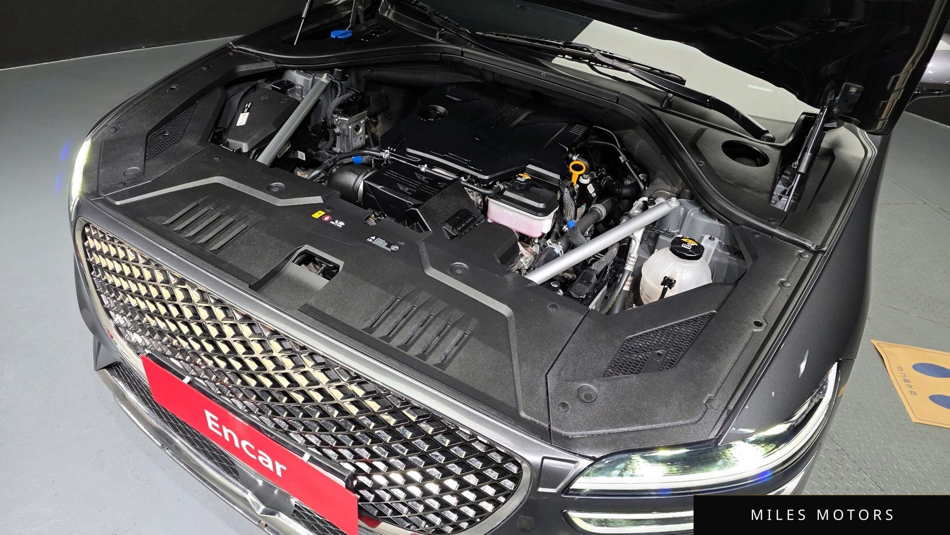Genesis GV70 2023 — миниатюра 6
