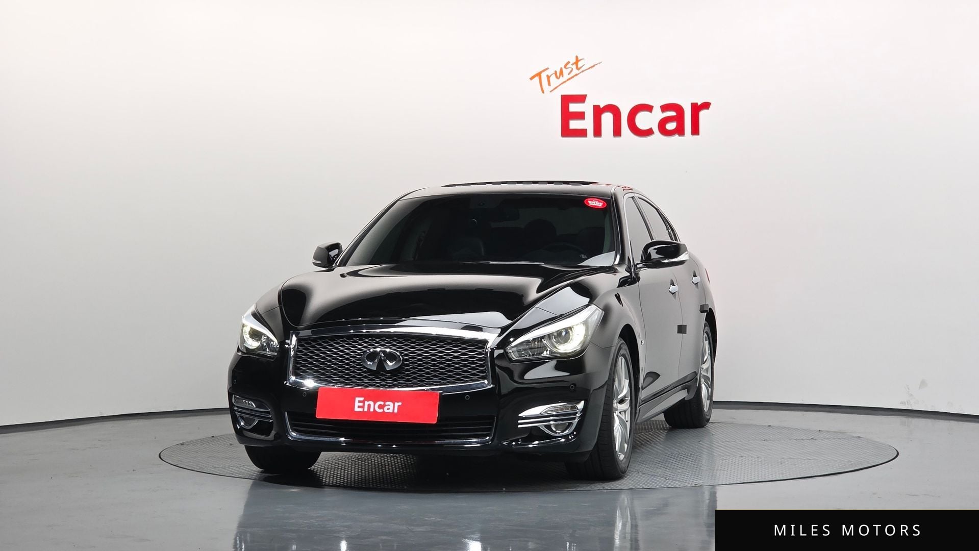 Infiniti Q70 2019 — миниатюра 3