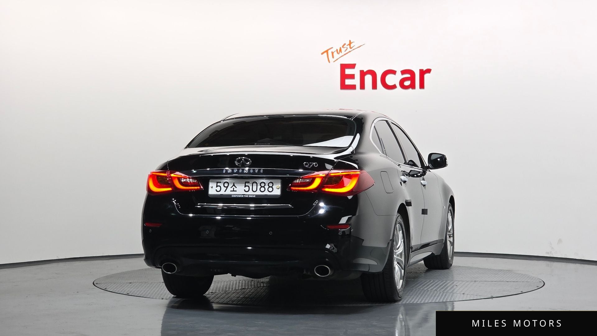 Infiniti Q70 2019 — миниатюра 4