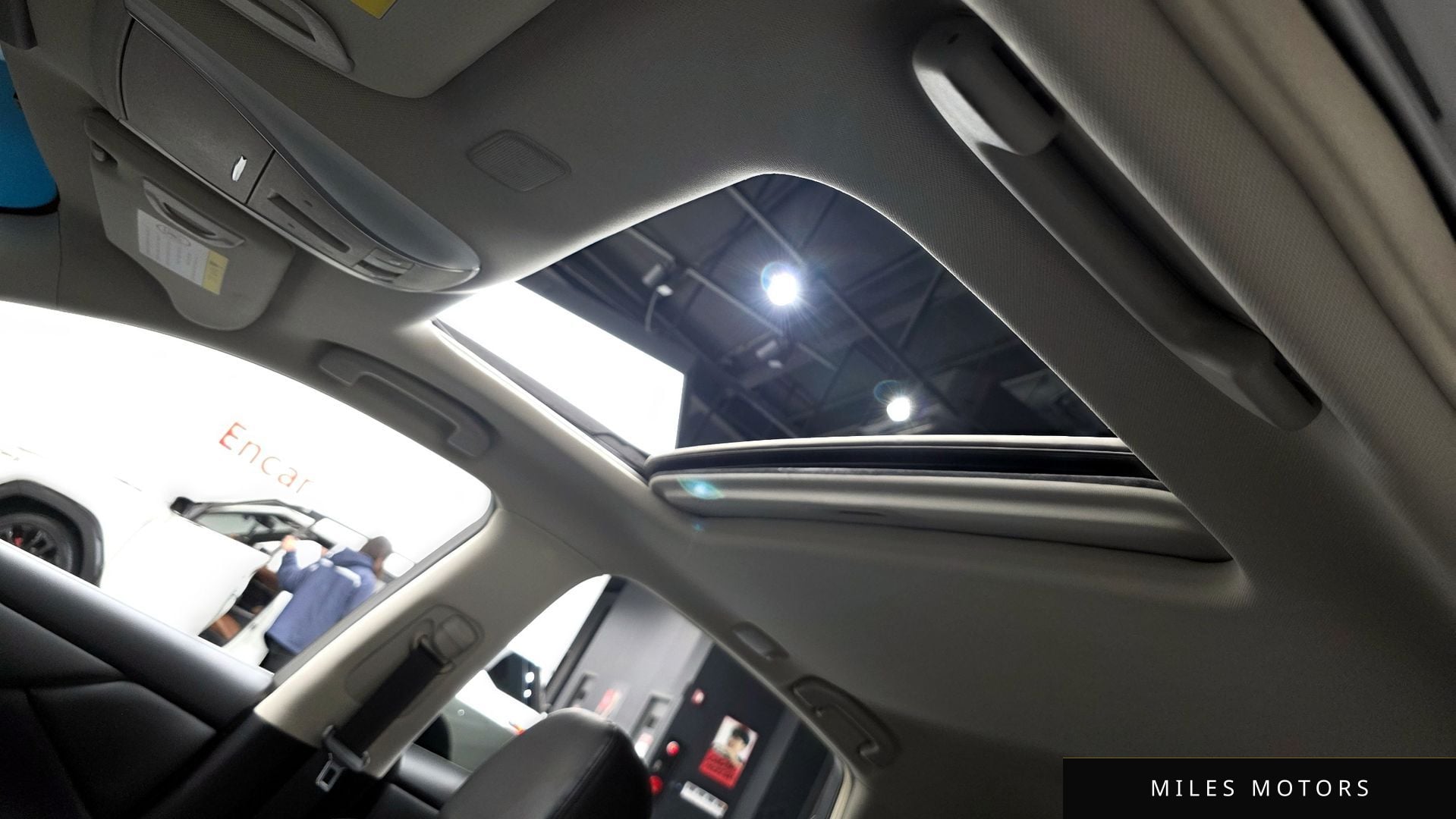 Infiniti Q70 2019 — миниатюра 19