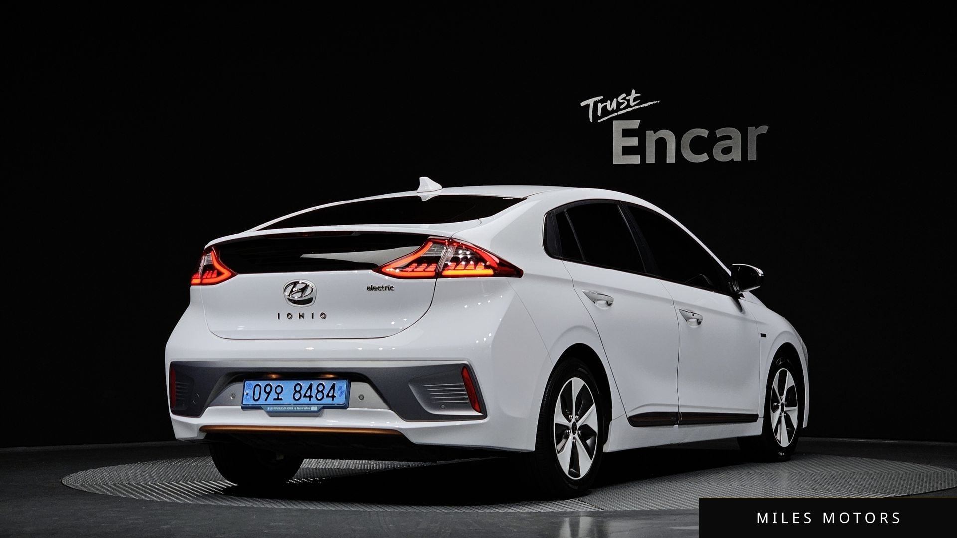 Hyundai Ioniq 2018 — миниатюра 2