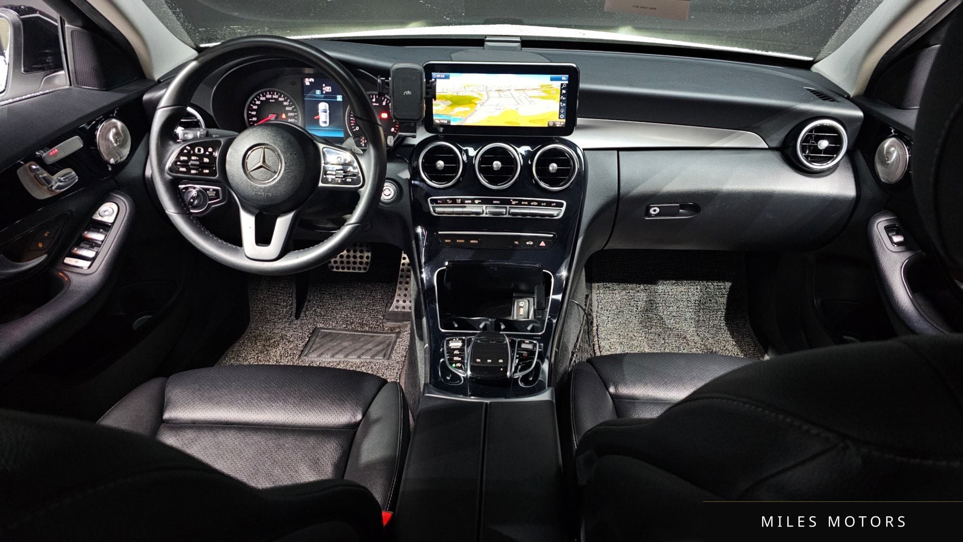 Mercedes-Benz C-Class W205 2019 — миниатюра 7